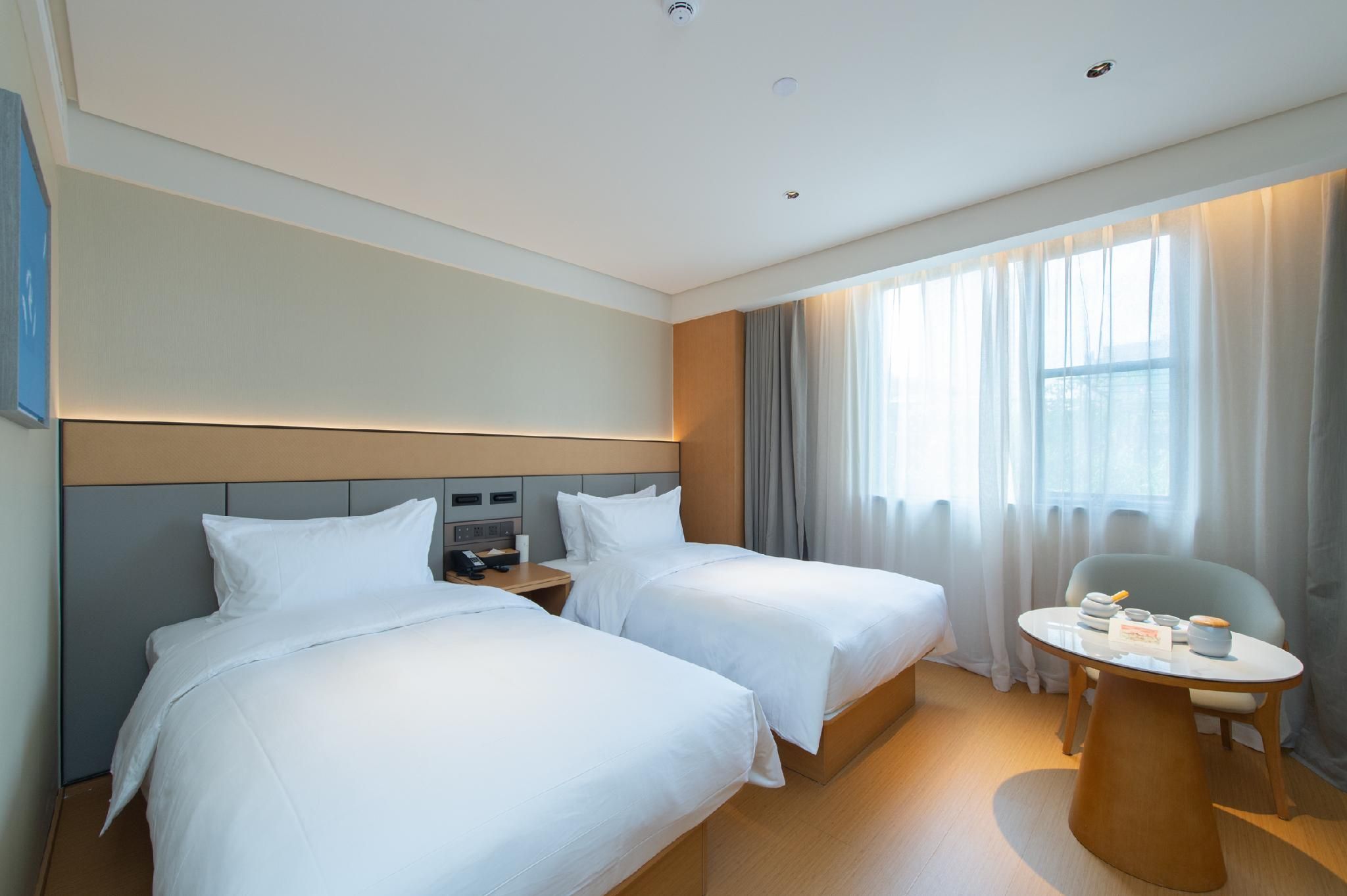 Twin Superior Room