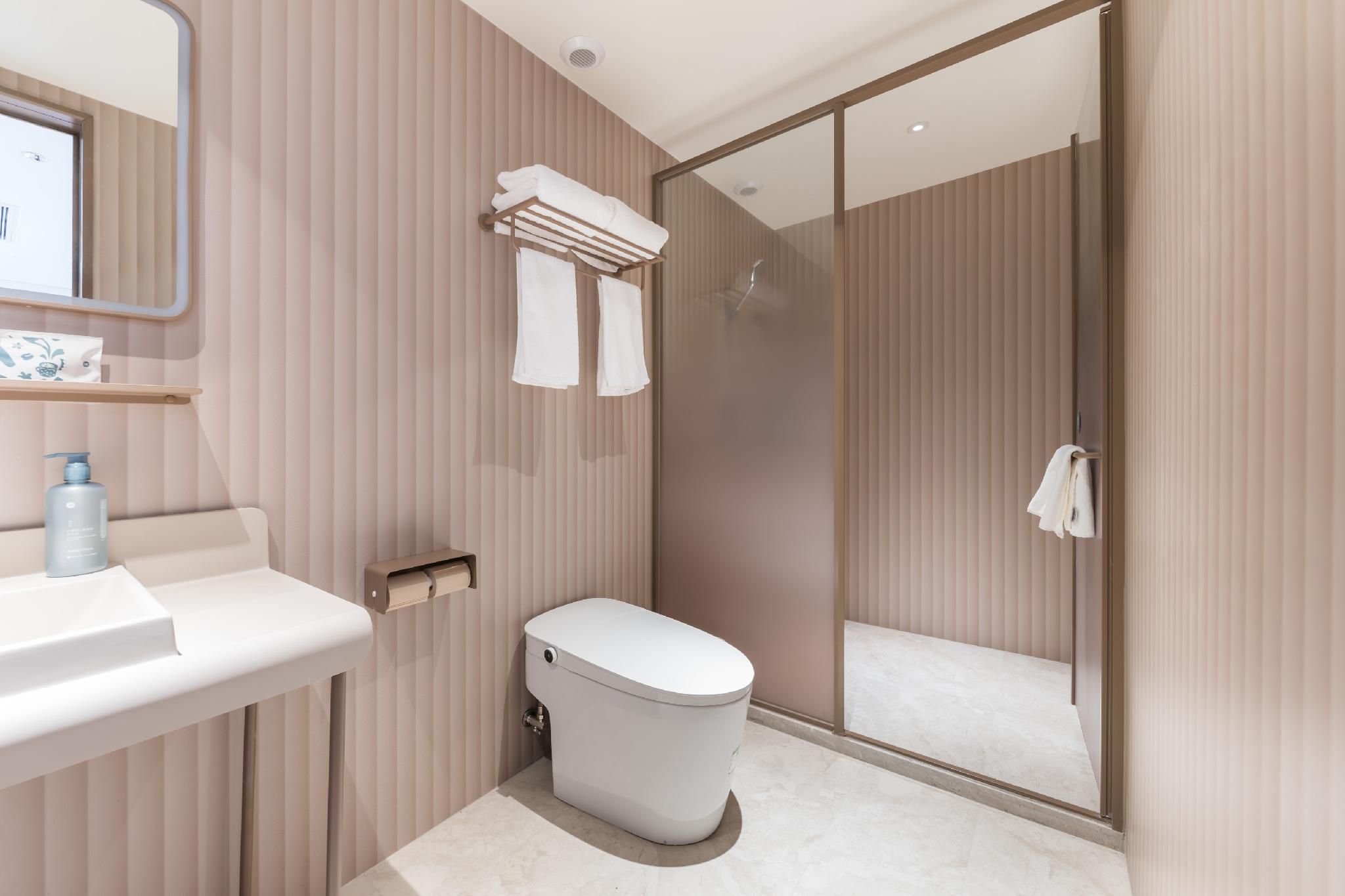 Twin Superior Room