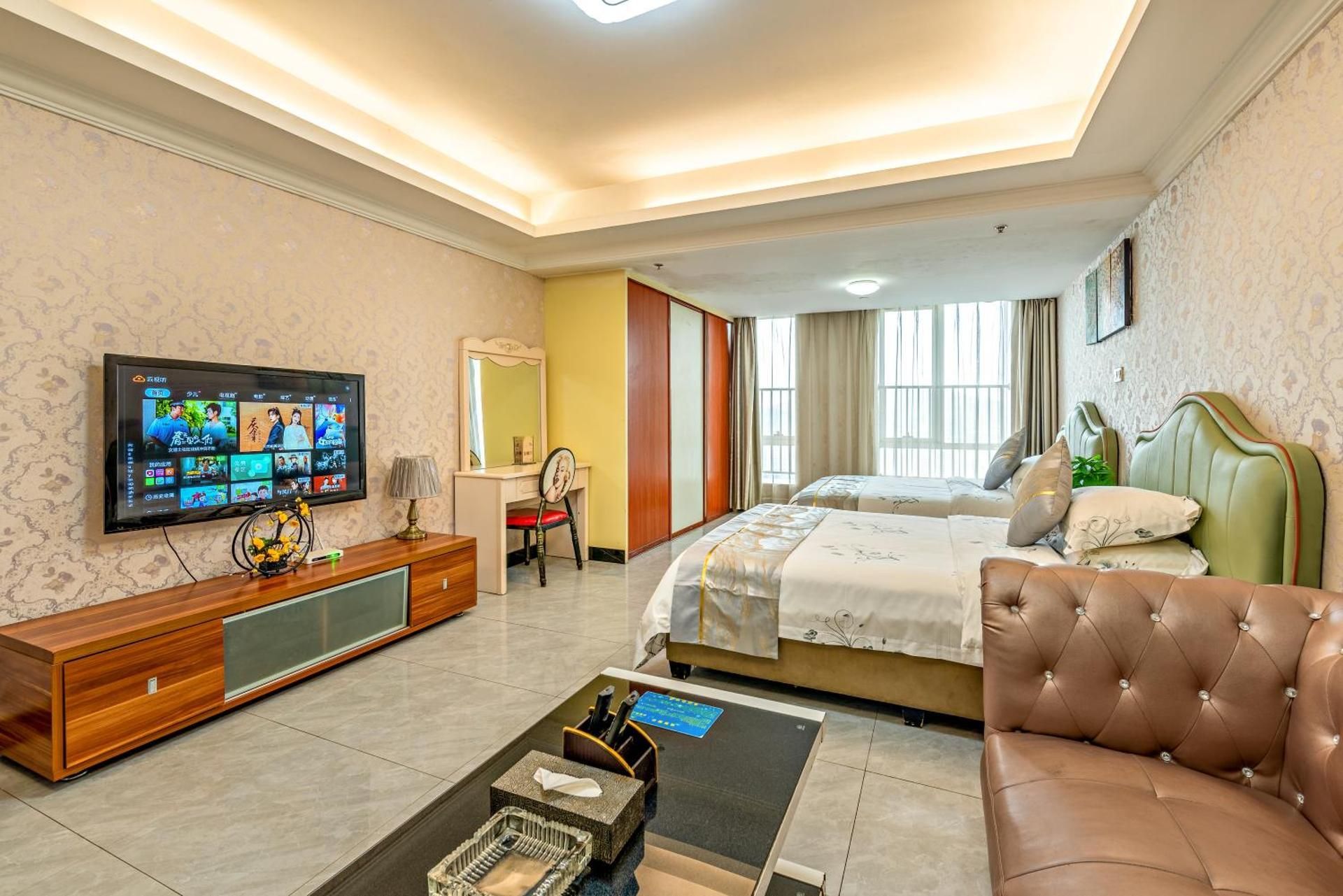 Deluxe Twin Room with City View