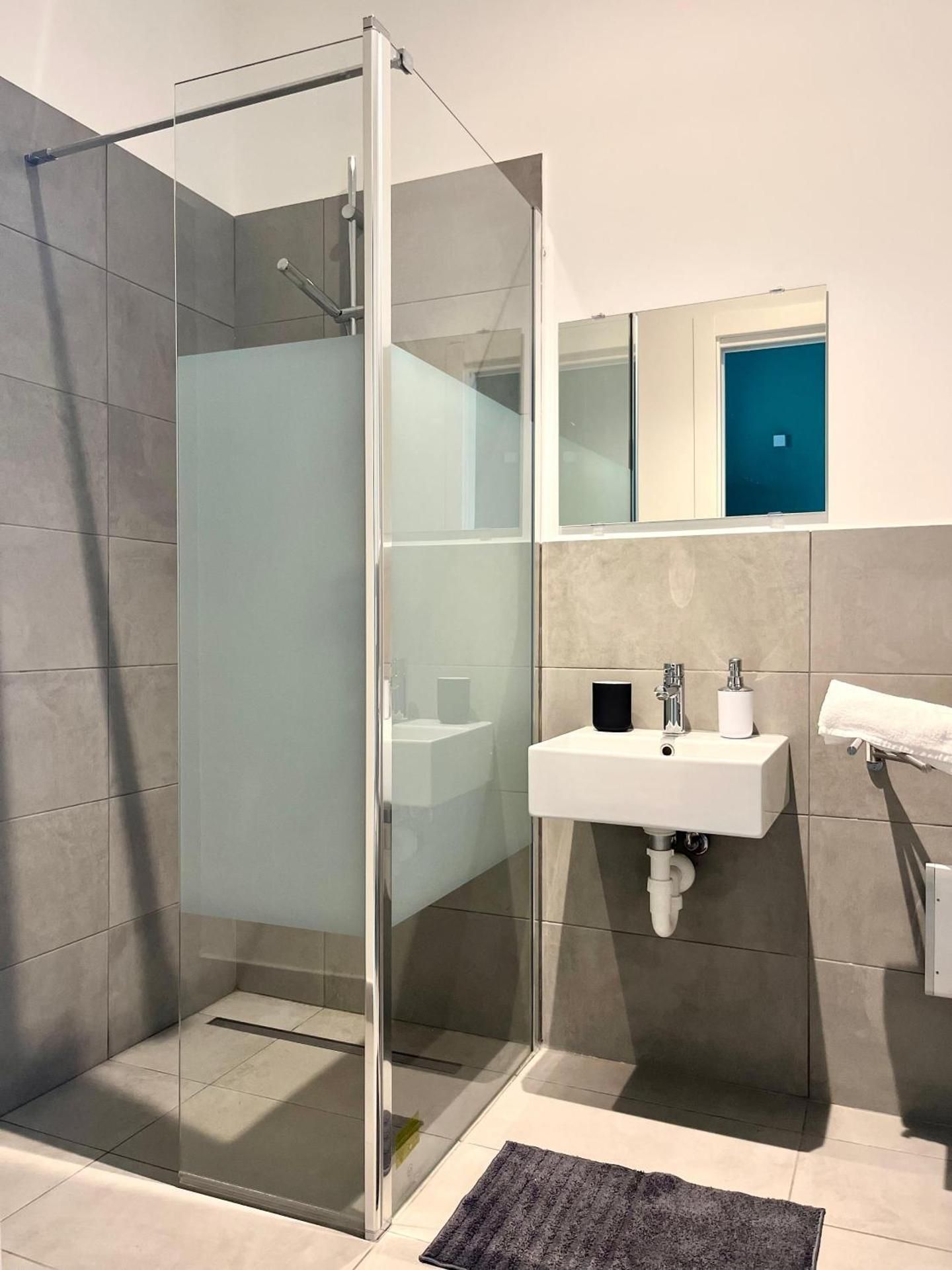 Double or Twin Room with Private Bathroom
