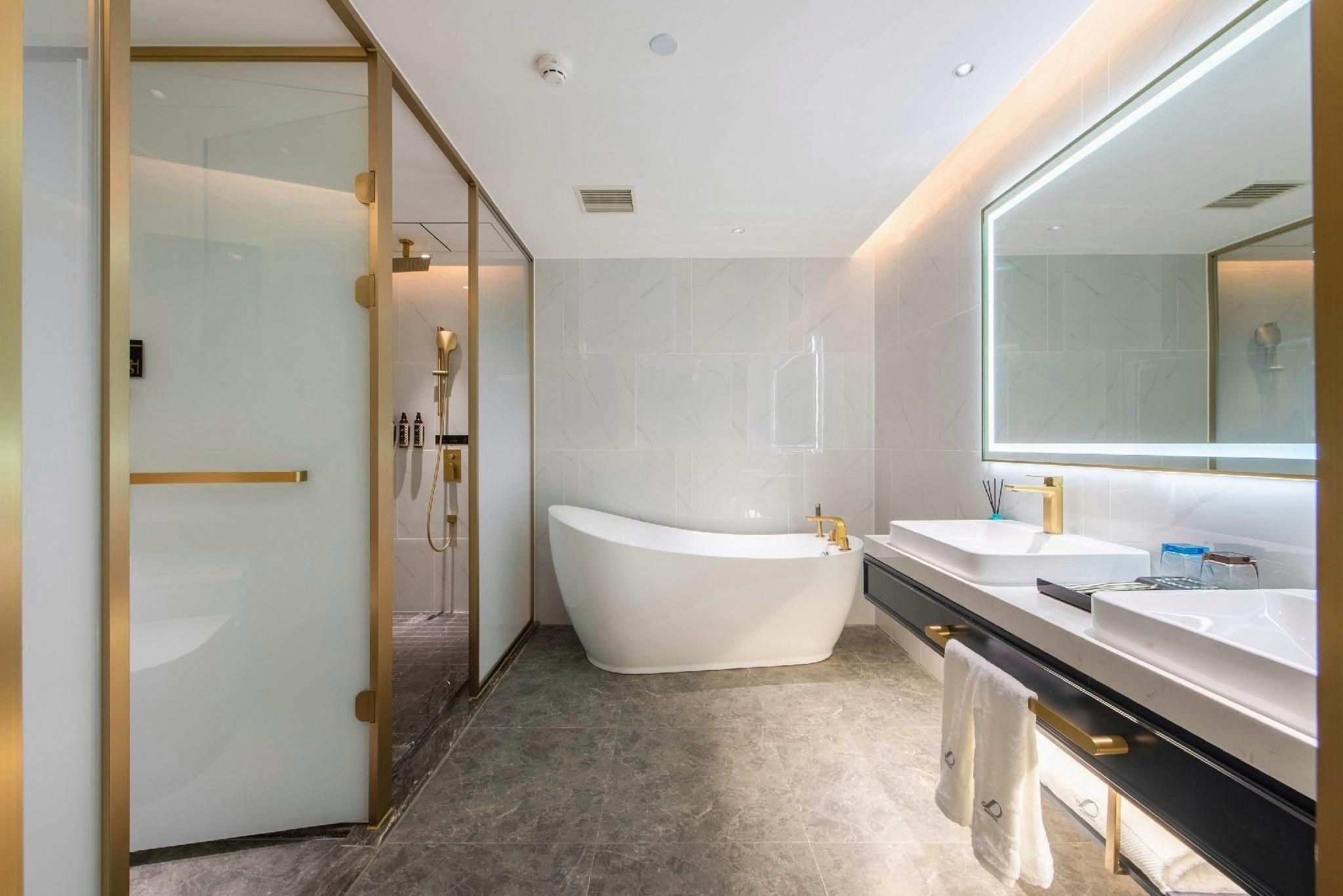 Xana - Deluxe Bed Room