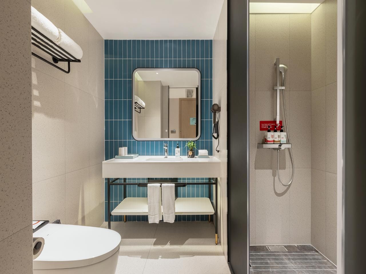Dossen - Intelligent Superior 1 Bed Room