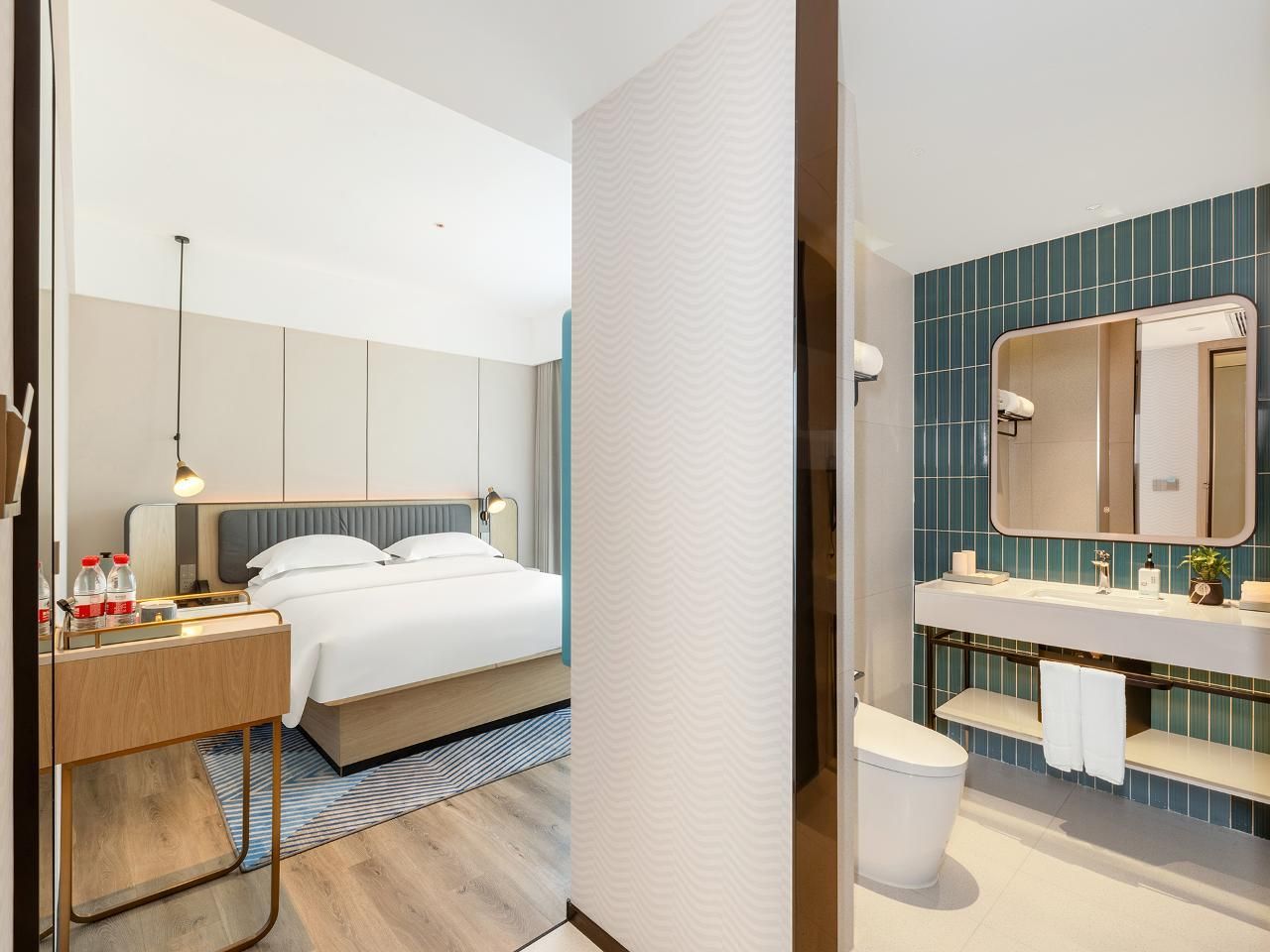 Intelligent Standard Queen Room