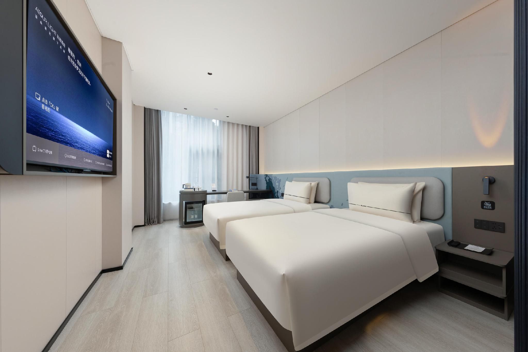 Select Twin Room