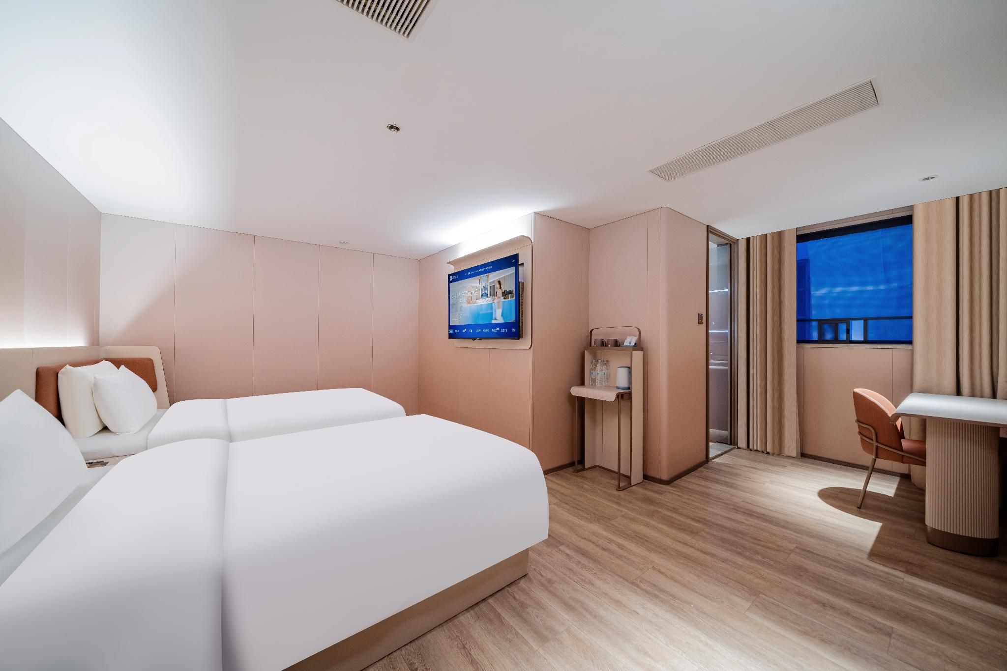Twin Superior Room