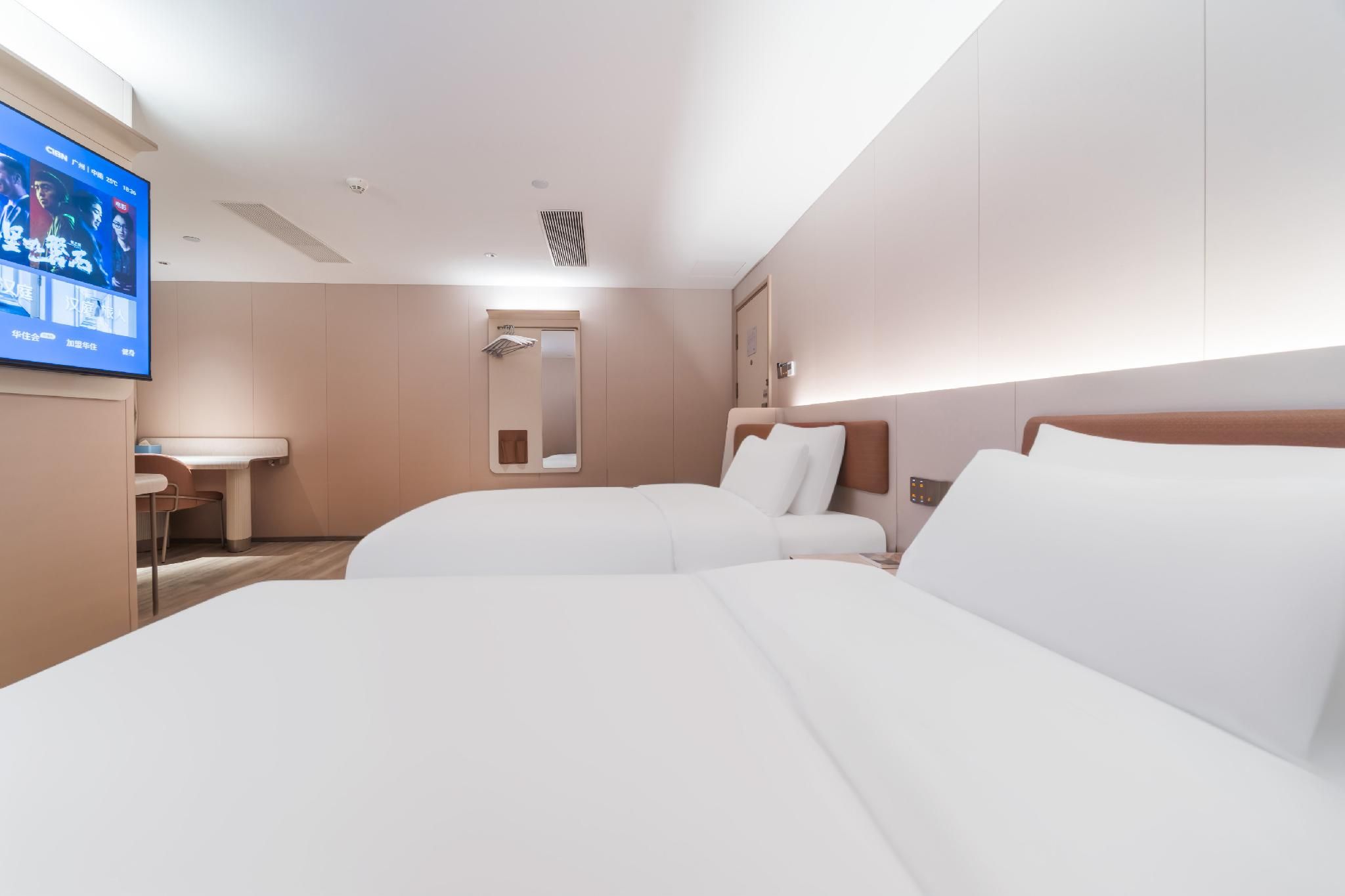 Twin Superior Room