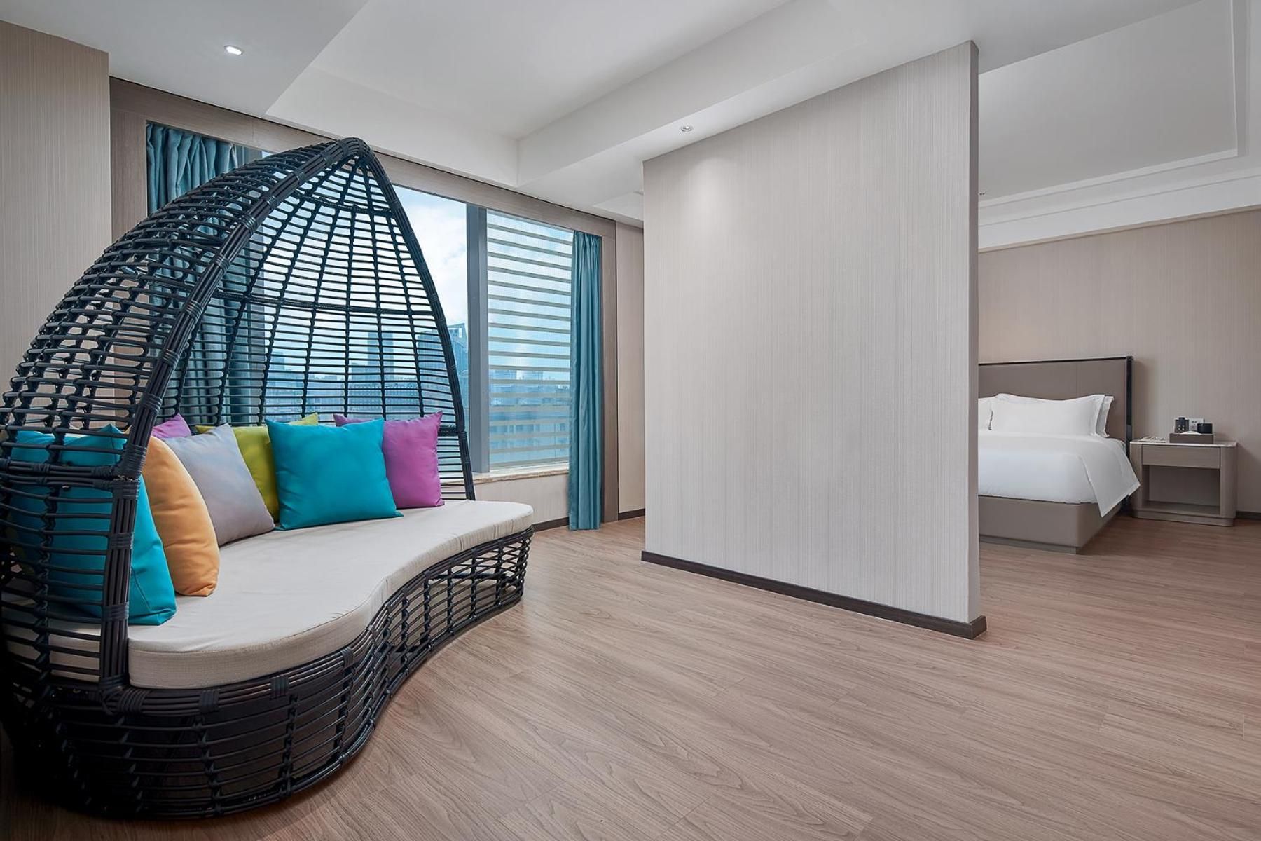 Queen Suite