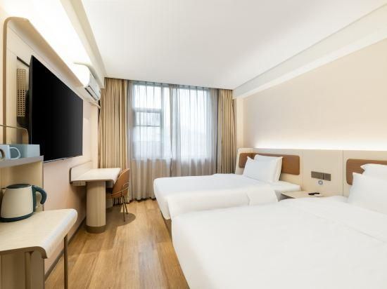 Limited Time Offer - Twin Room