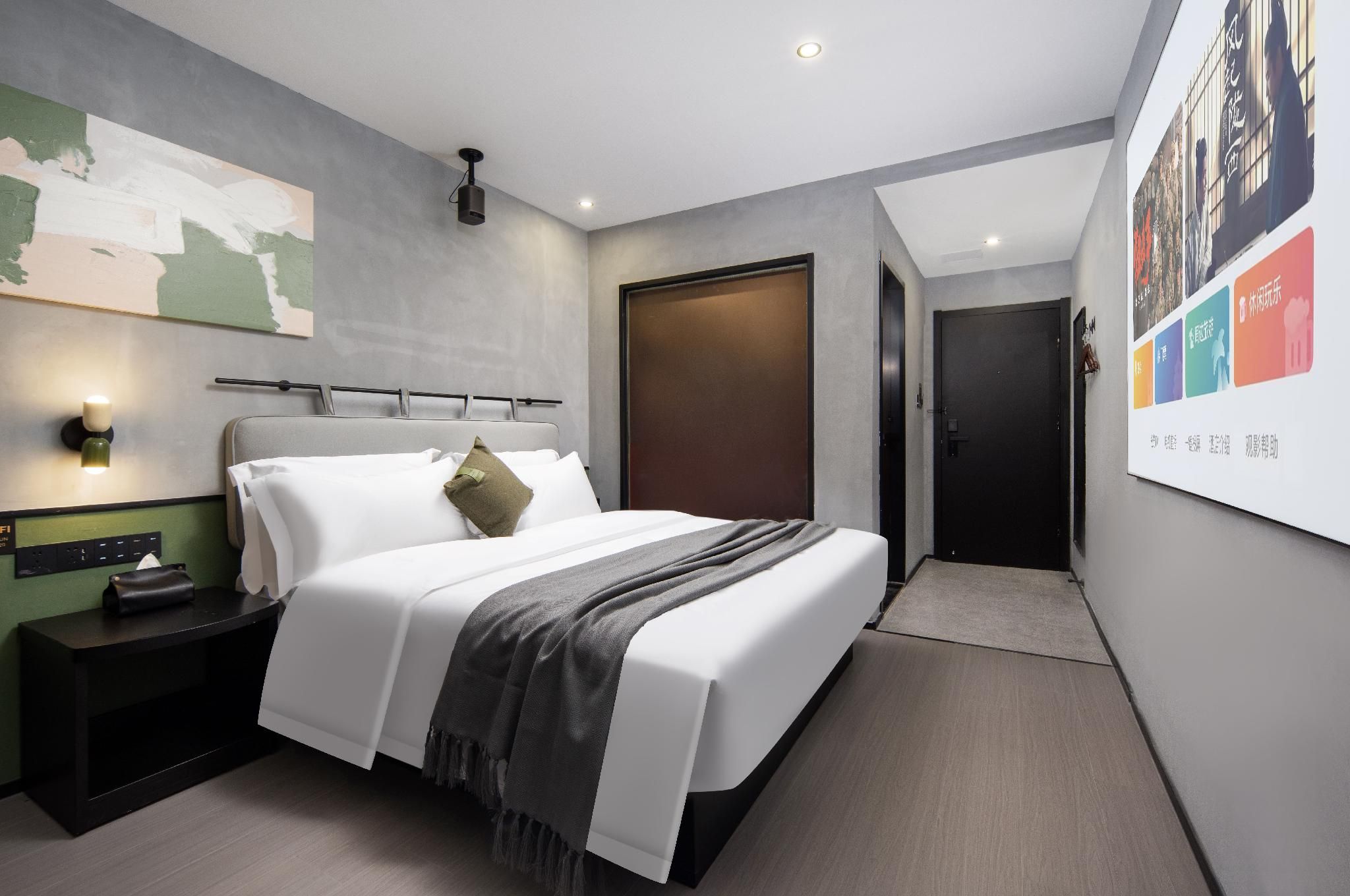 King Room - Non-Smoking