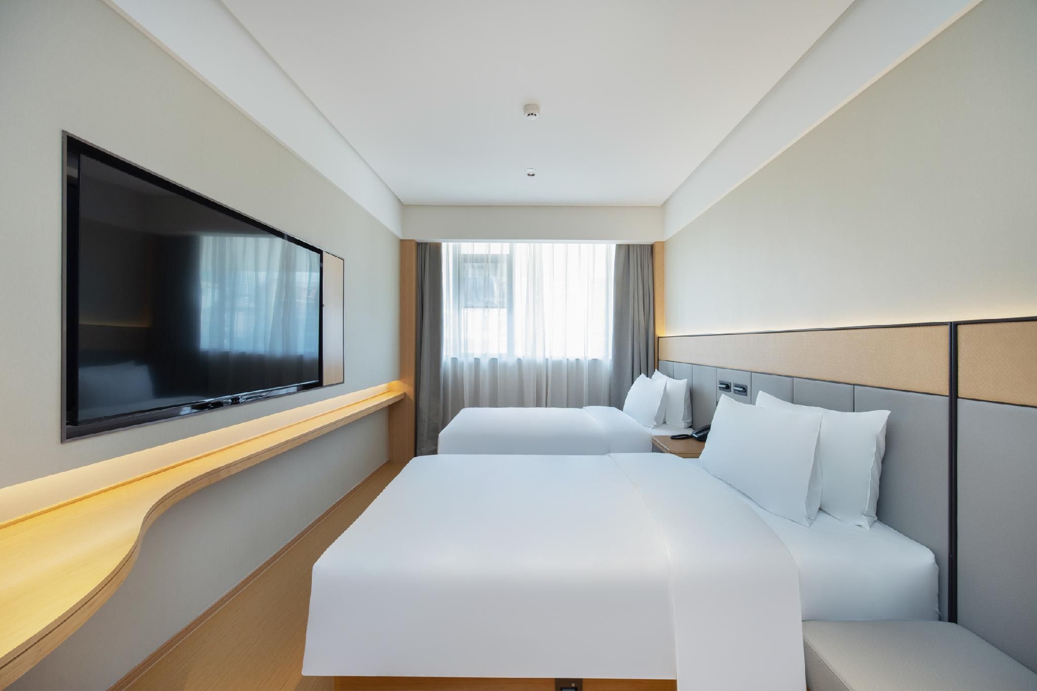 Twin Superior Room