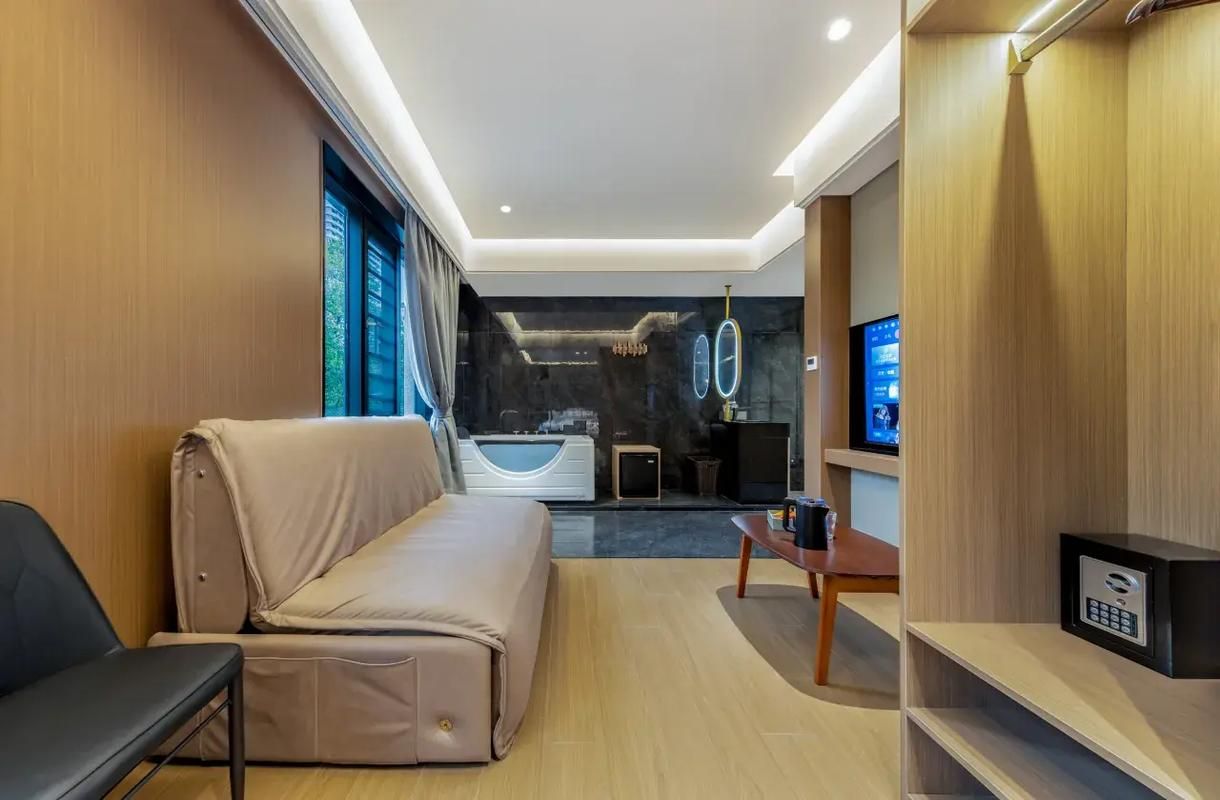 King Executive Room