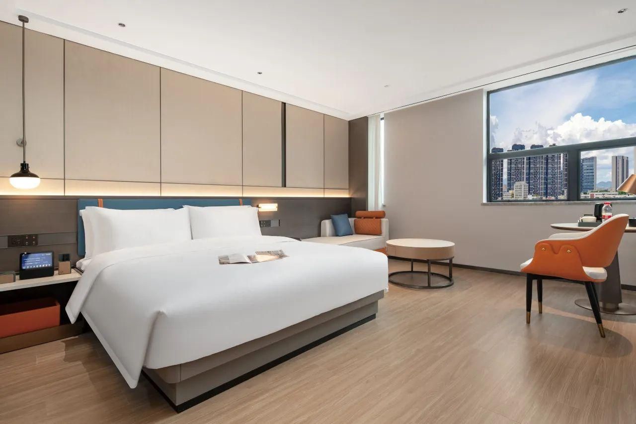 wh - deluxe bed room