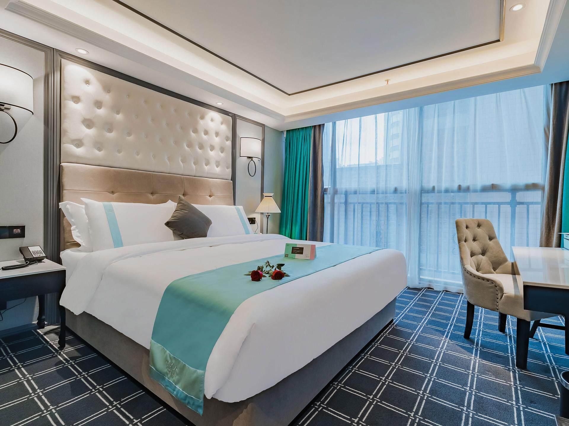 Xana - Deluxe Bed Room