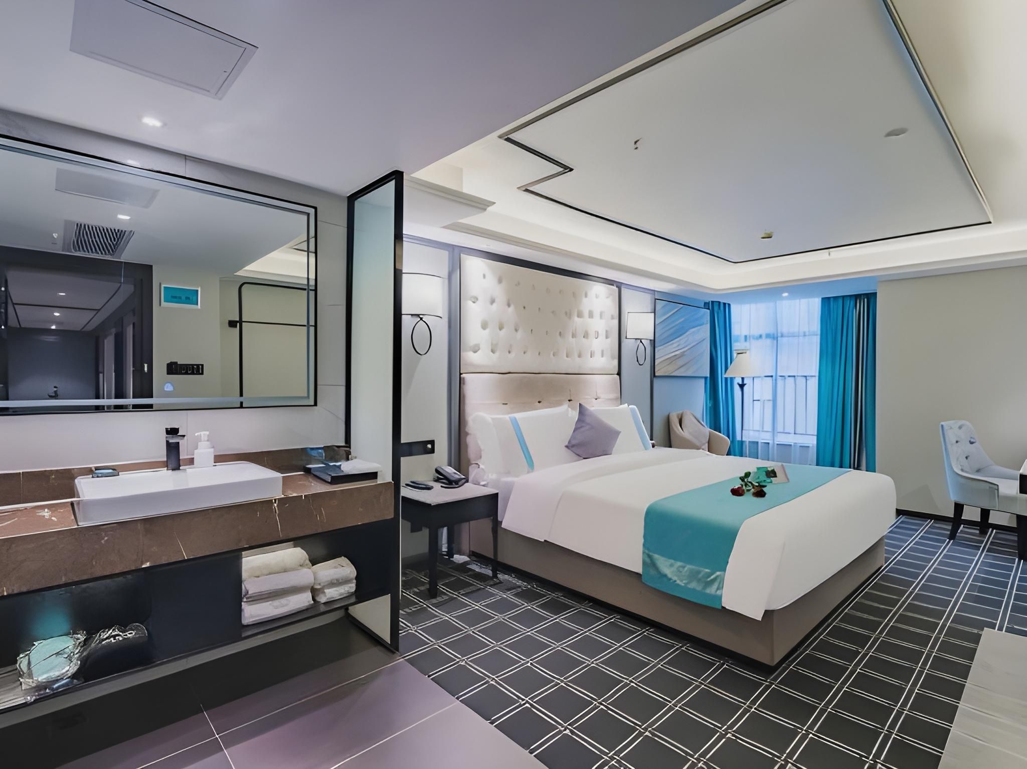 WH - Godness Romantic Bed Room