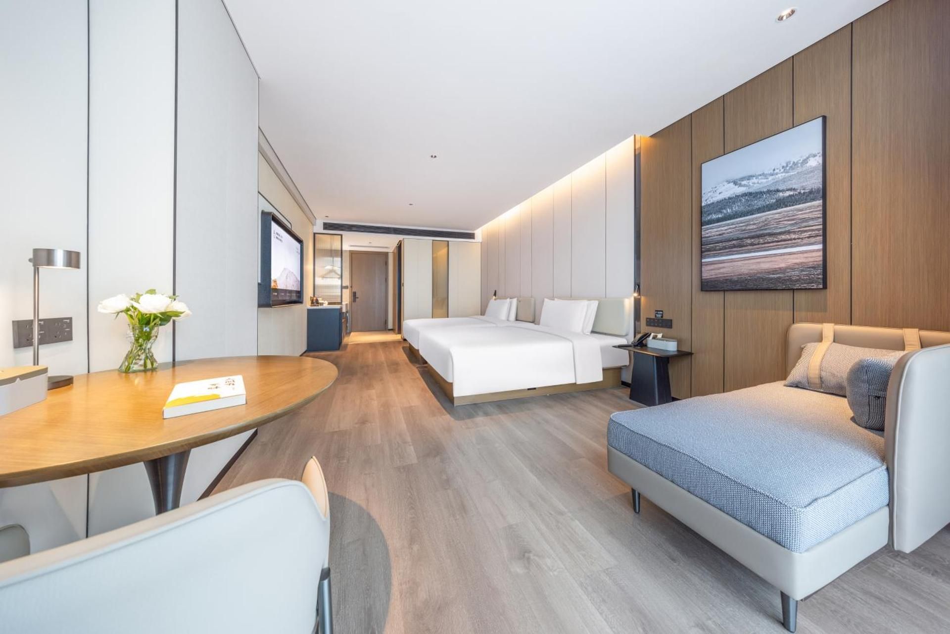 Atour - JIMU Twin Room with City View