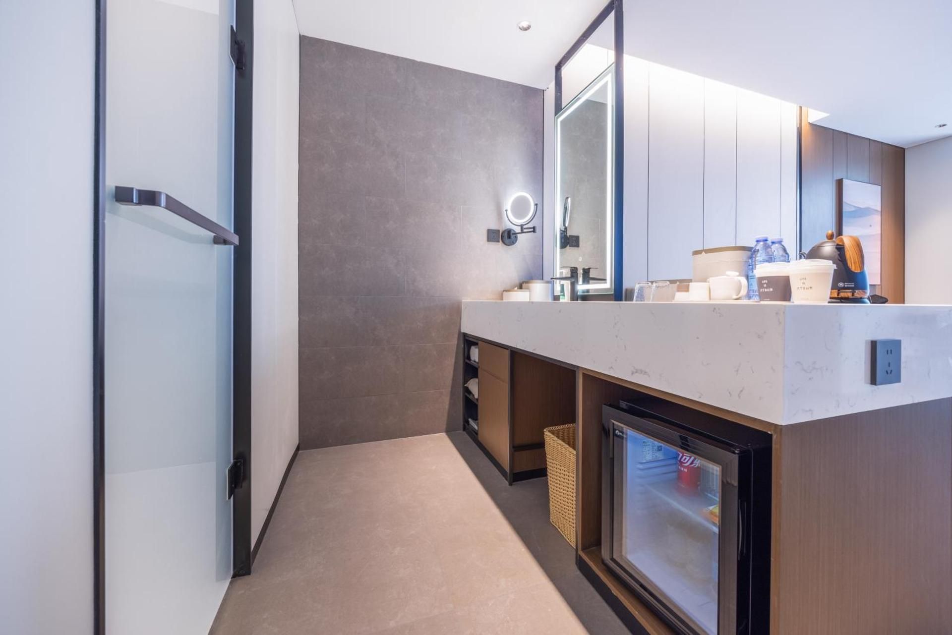 Jimu Double Room with City View