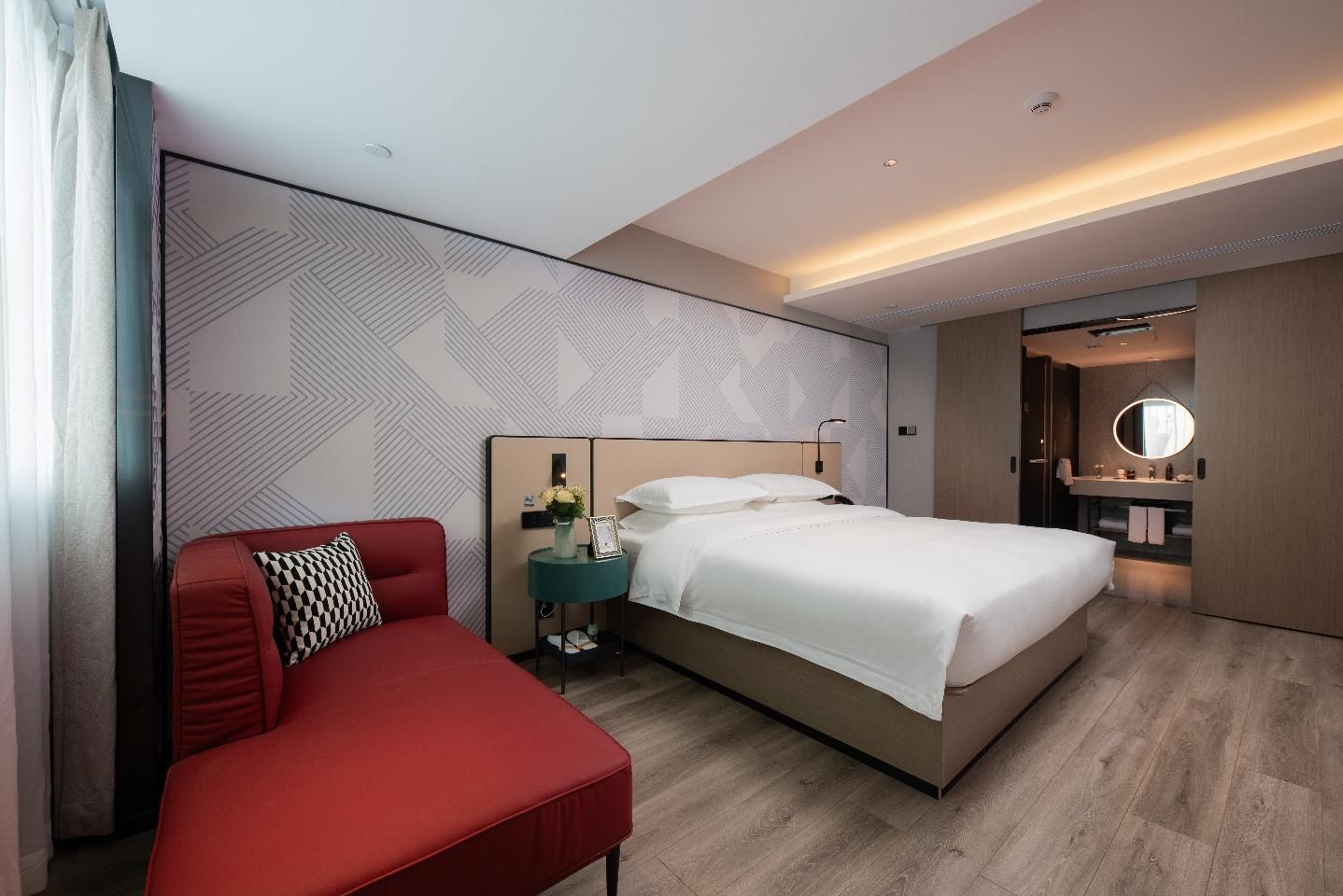 Dossen - Executive Suite