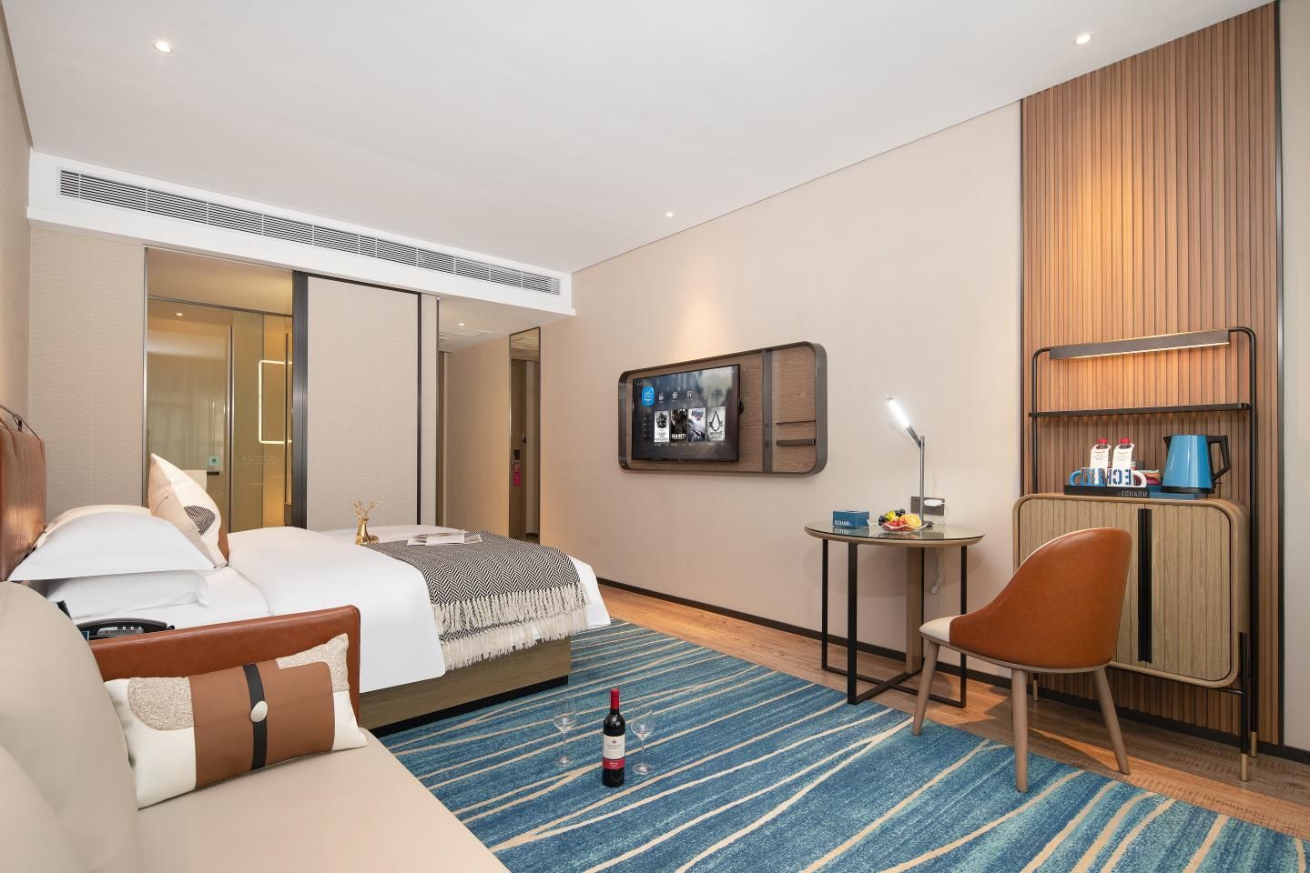 Dossen - Bed Room With City View