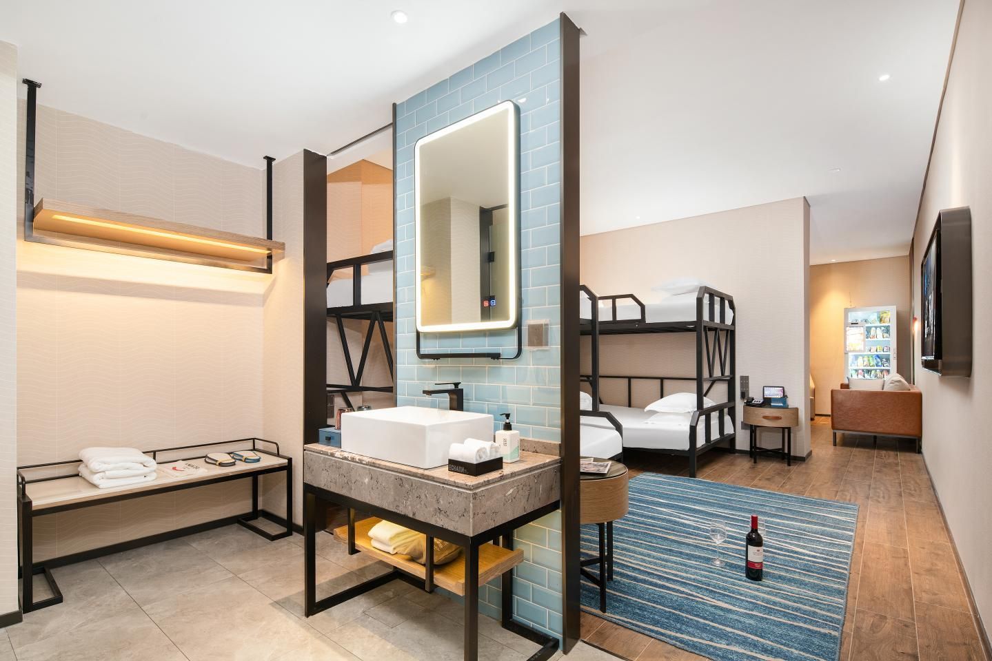 Esports Triple Room