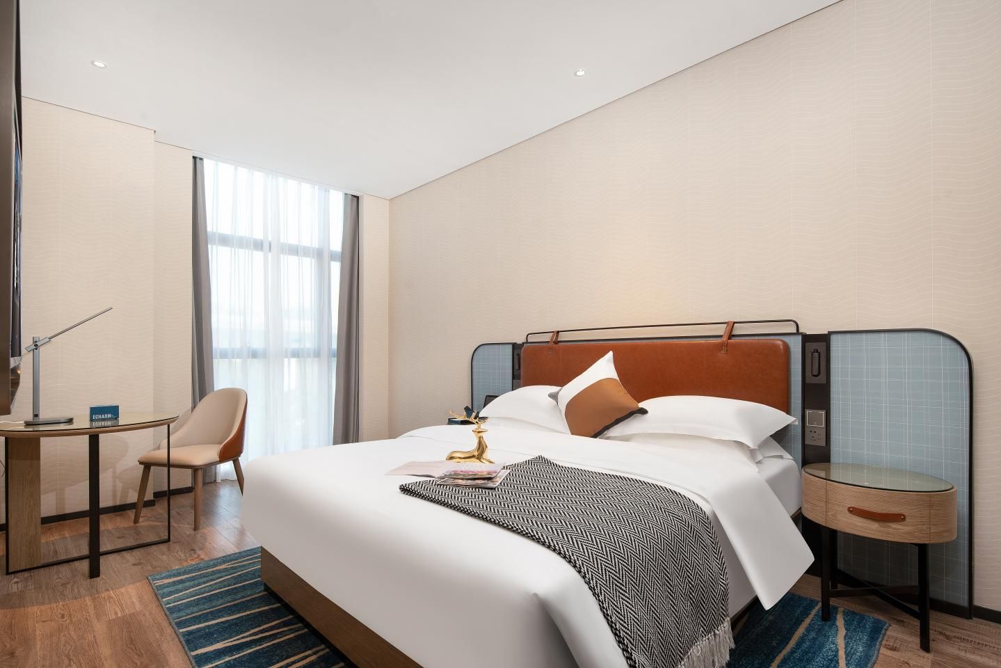 Dossen - Zhineng Executive Suite