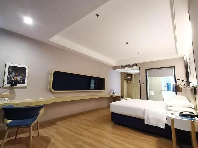 WH - RONGXIANG Twin Bed Room