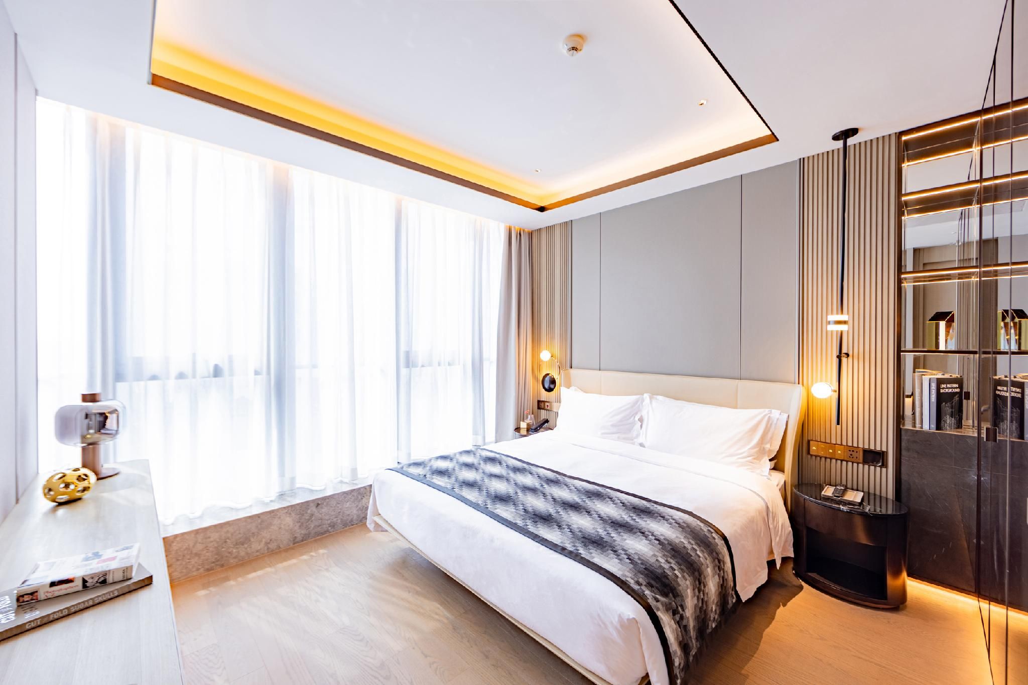 2 Bedroom Executive Suite