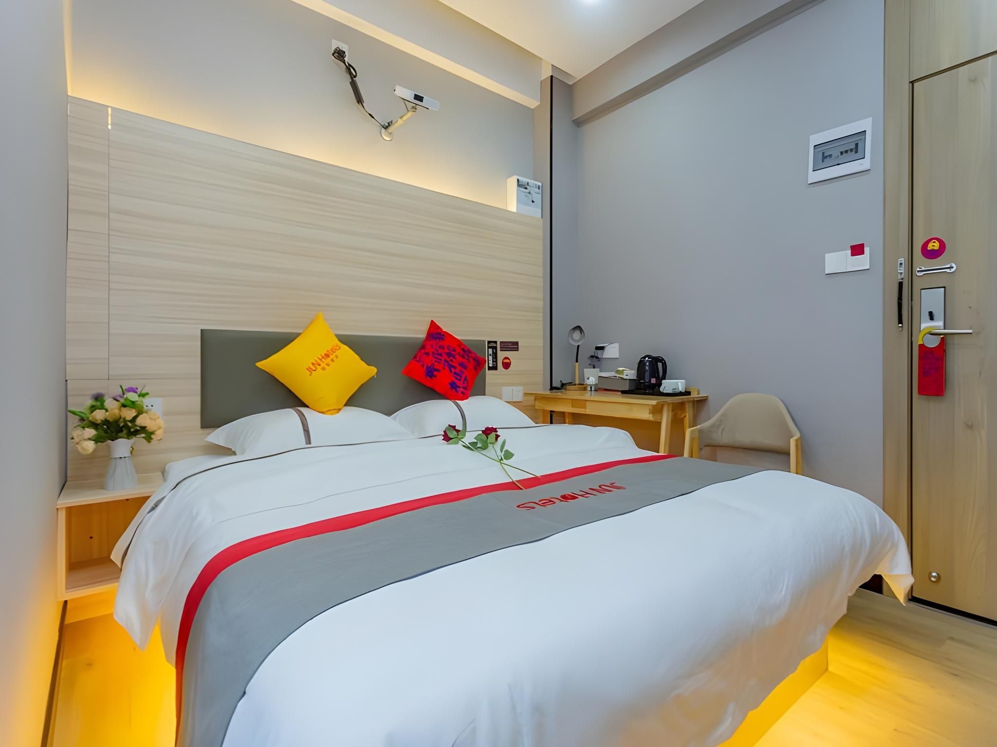Sunmei - Delxue Visual 1 Bed Room