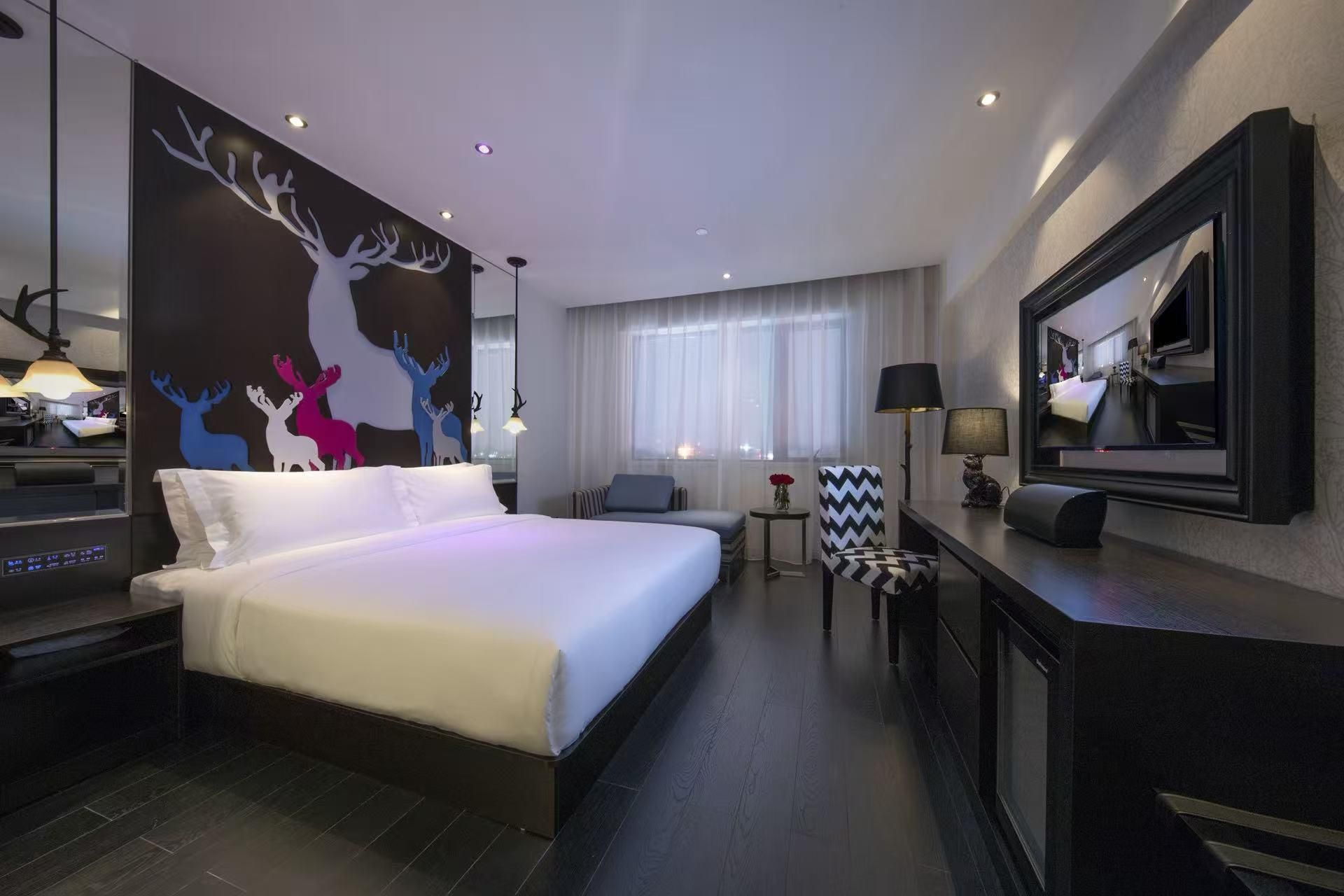 Forest Room