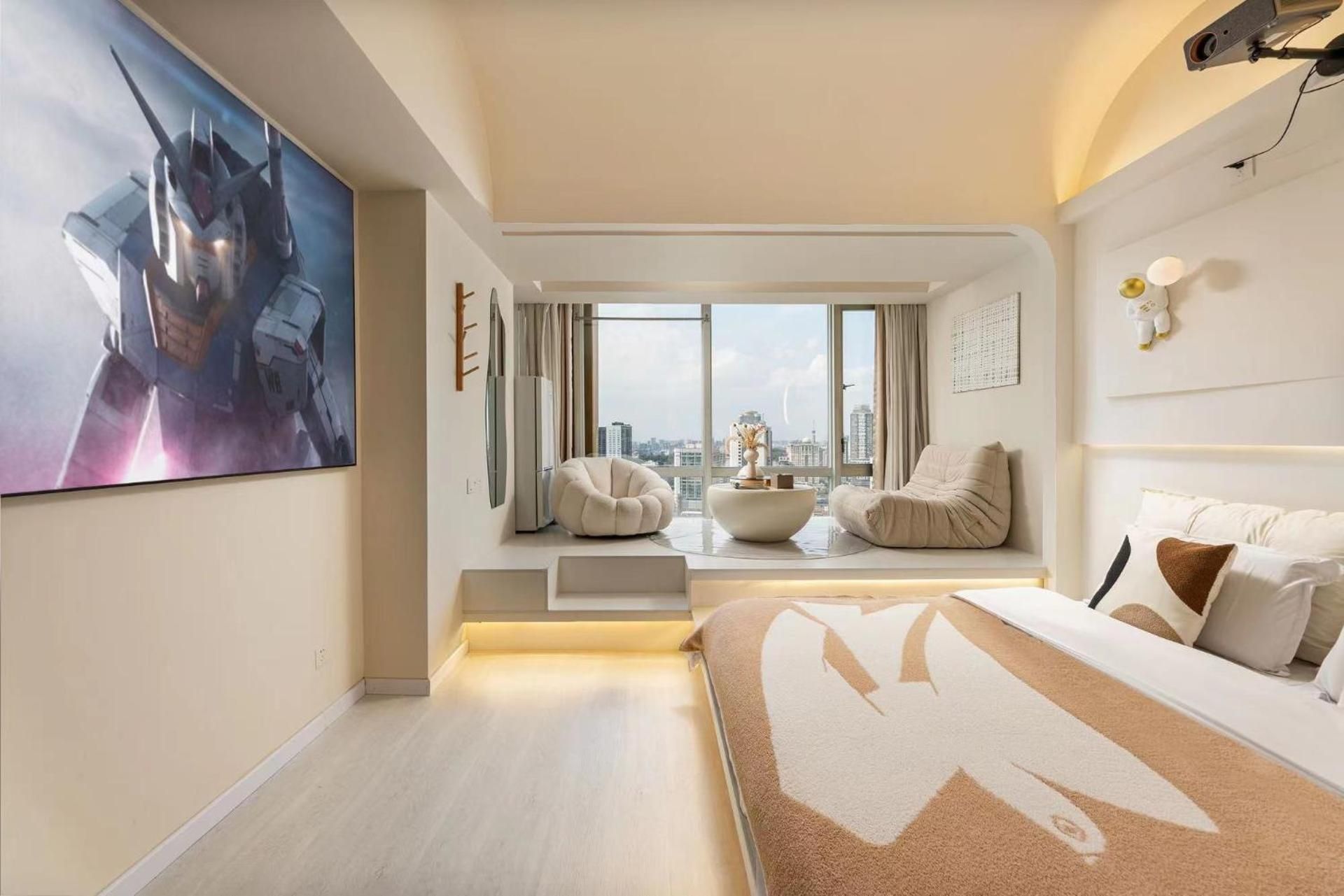Standard Queen Room