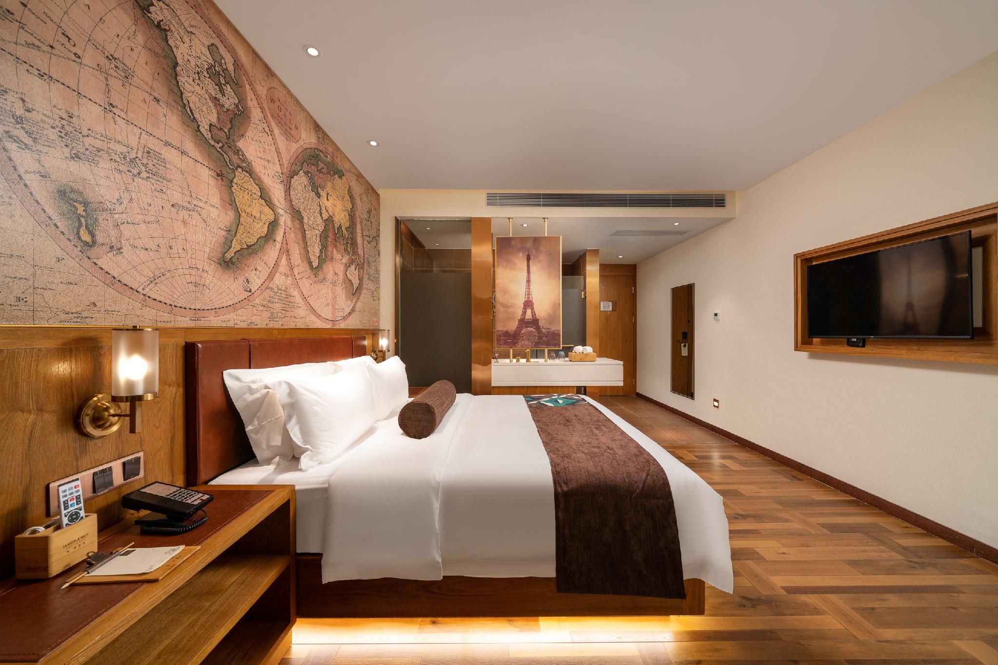 James Joyce Coffetel Hotel (Guangzhou Beijing Road Metro Station Pedestrian Street) james joyce - chunxiang bed room 2