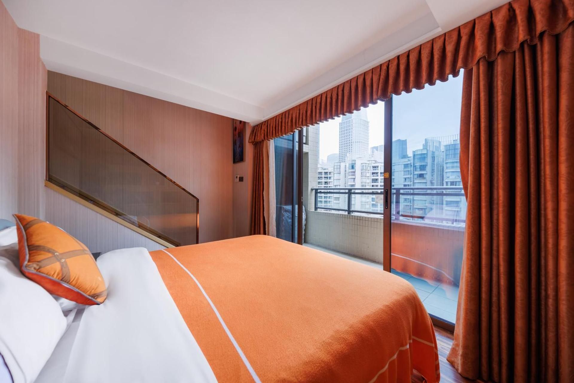 Standard suite family balcony