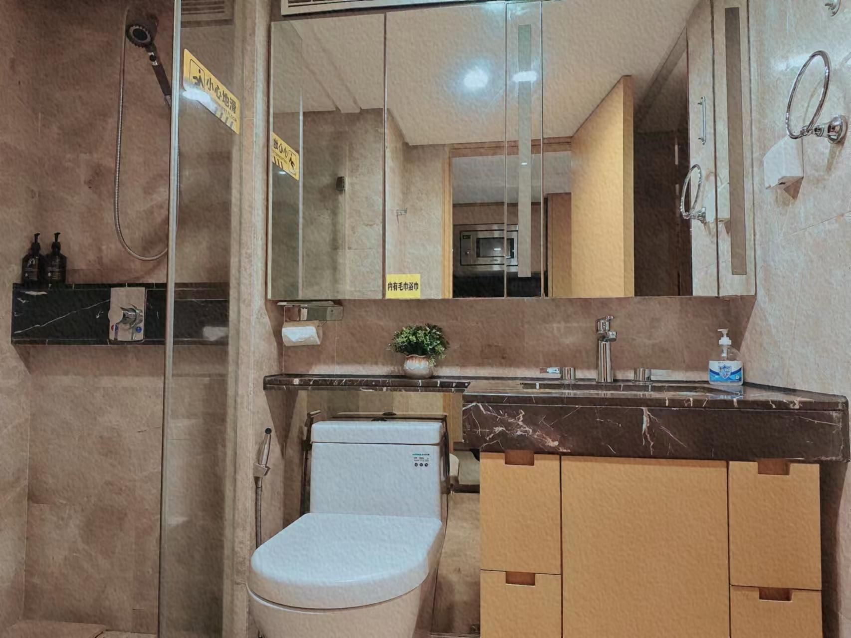 Deluxe Duplex Twin Room