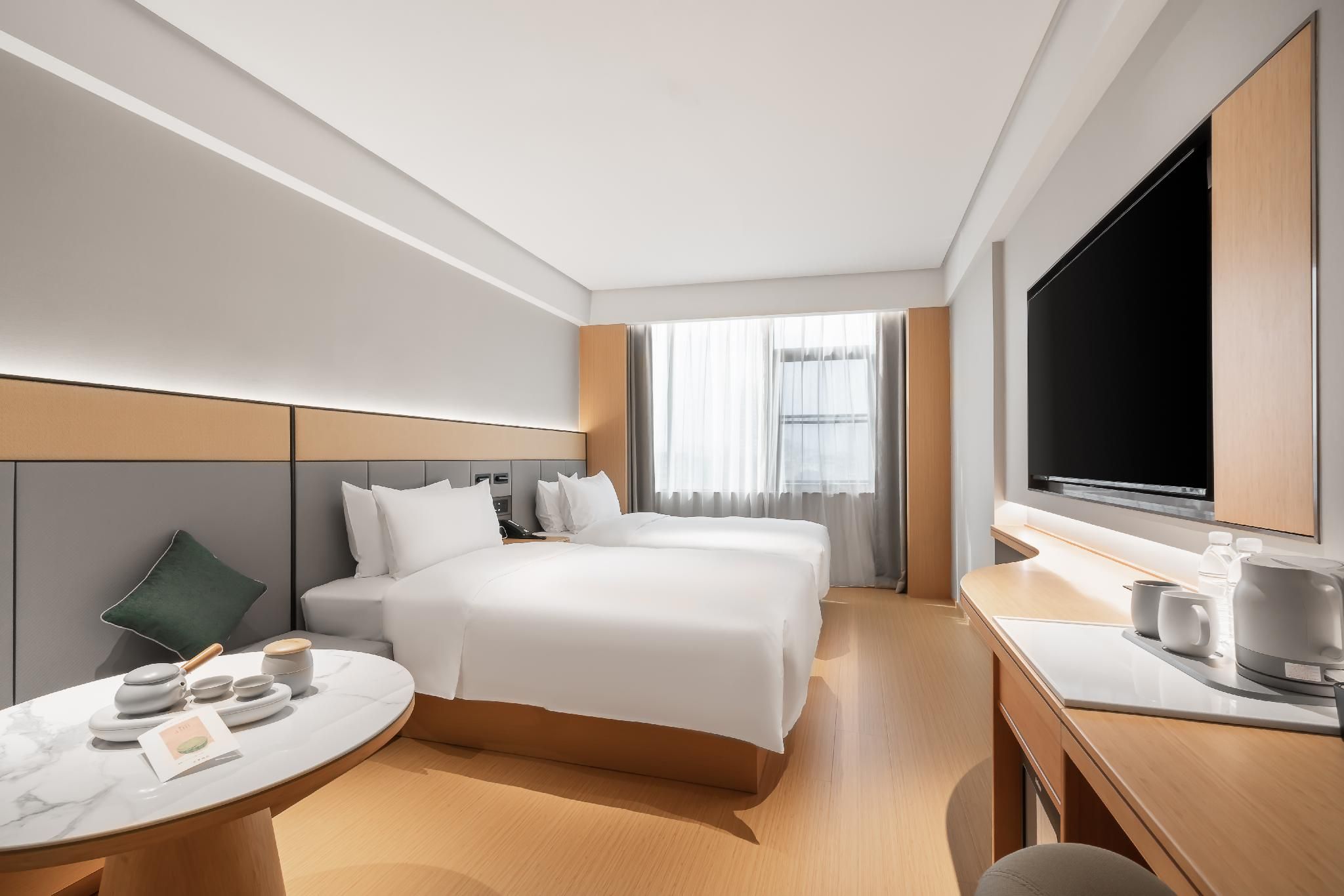 Twin Bed Room