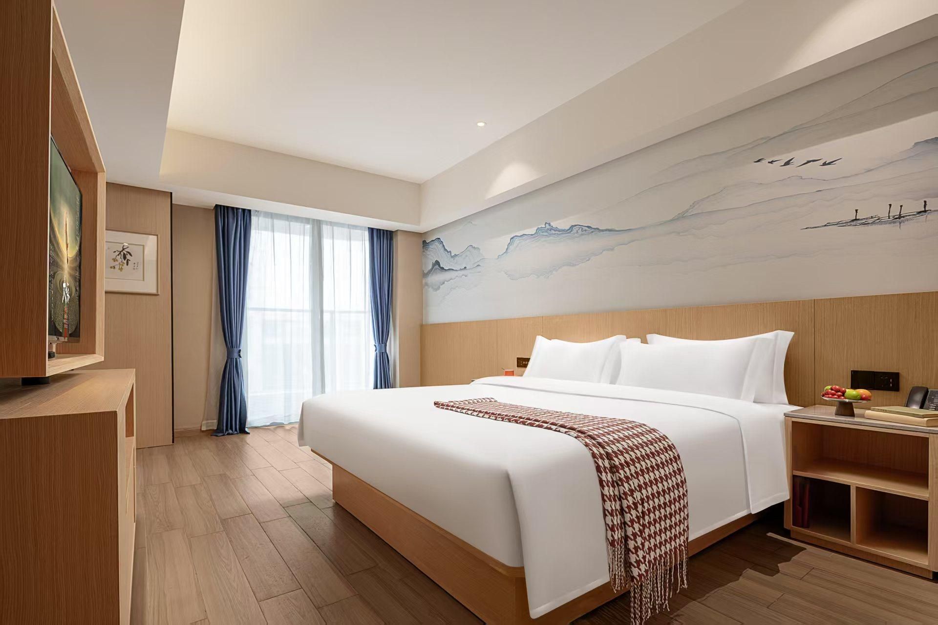 Business King Room