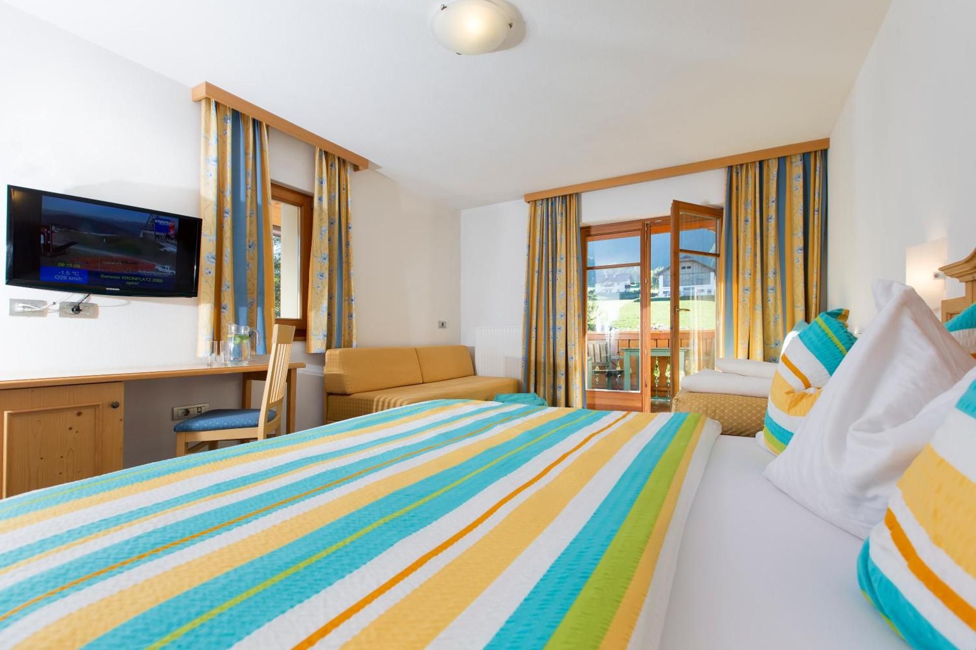 Triple Room with Balcony