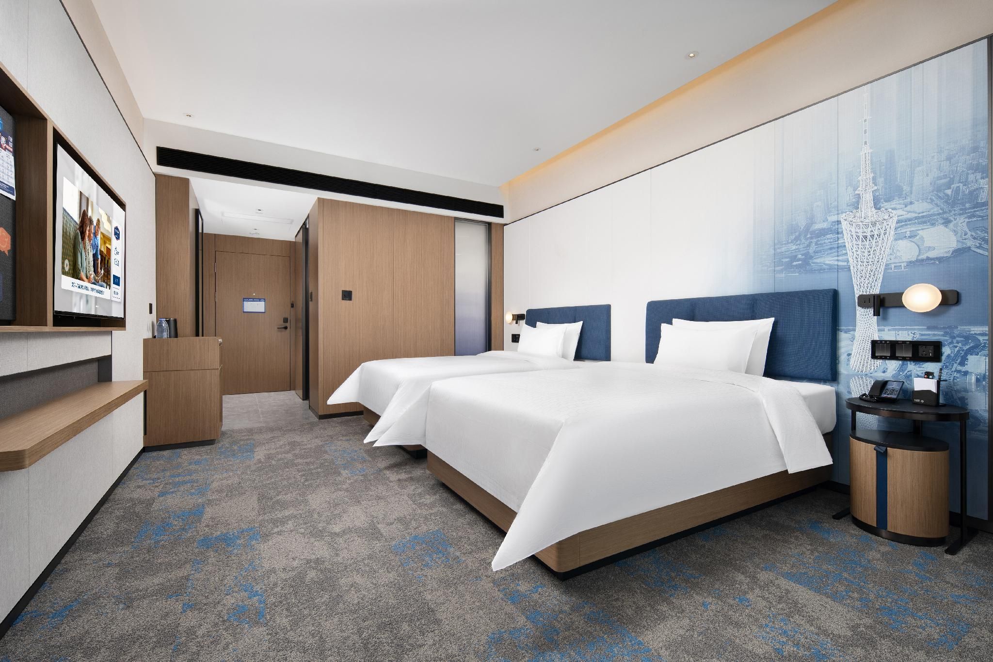 2 Bed Twin Superior Room