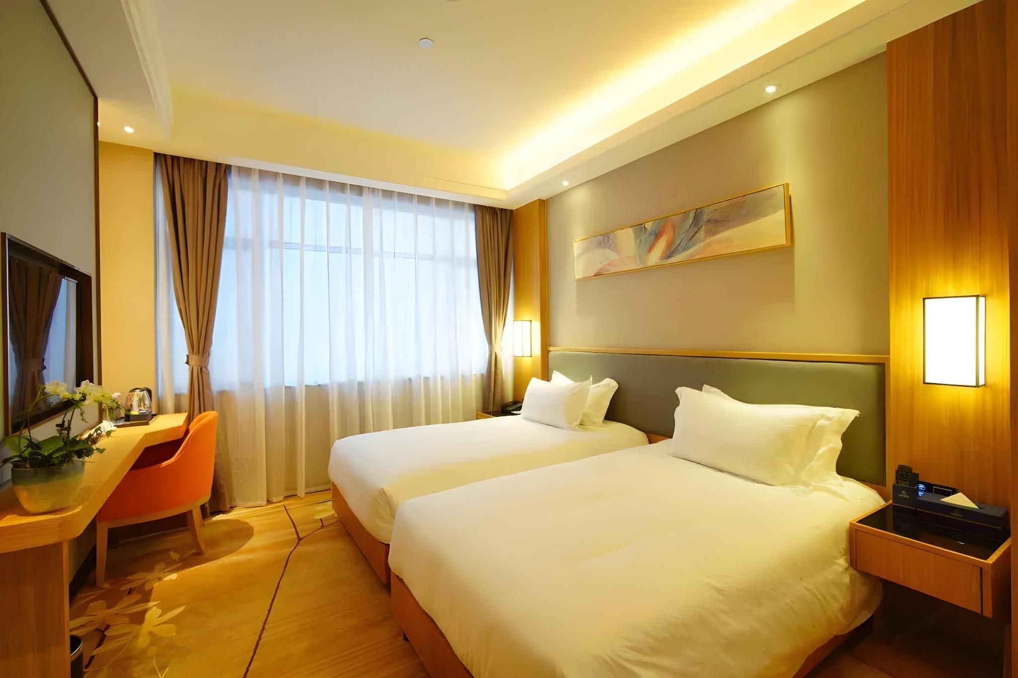 2 Bed Twin Superior Room