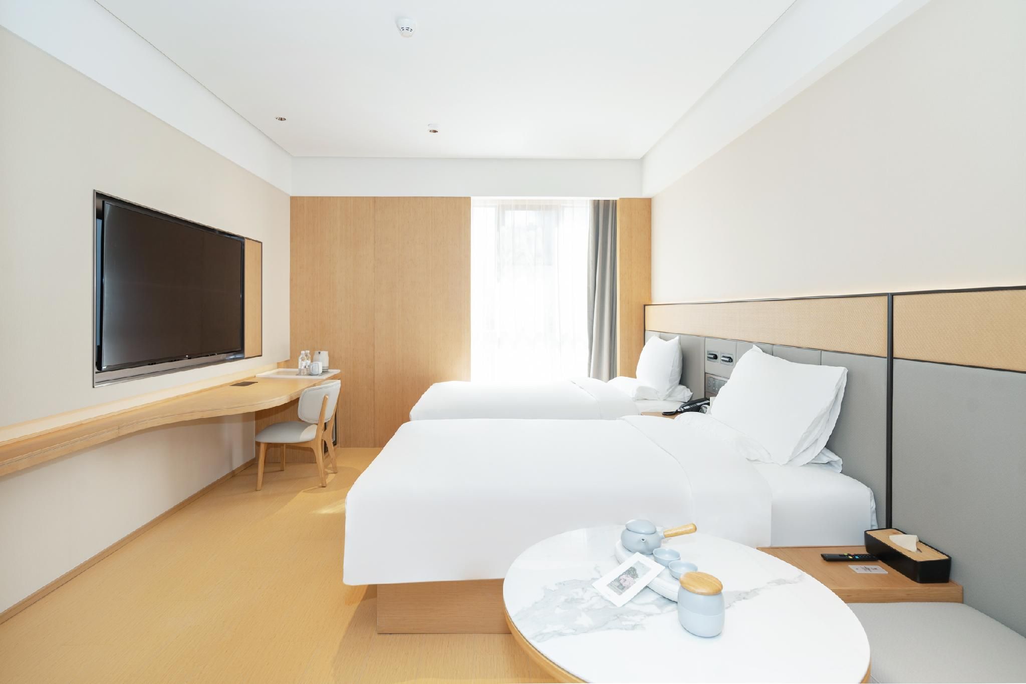 Twin Business Room