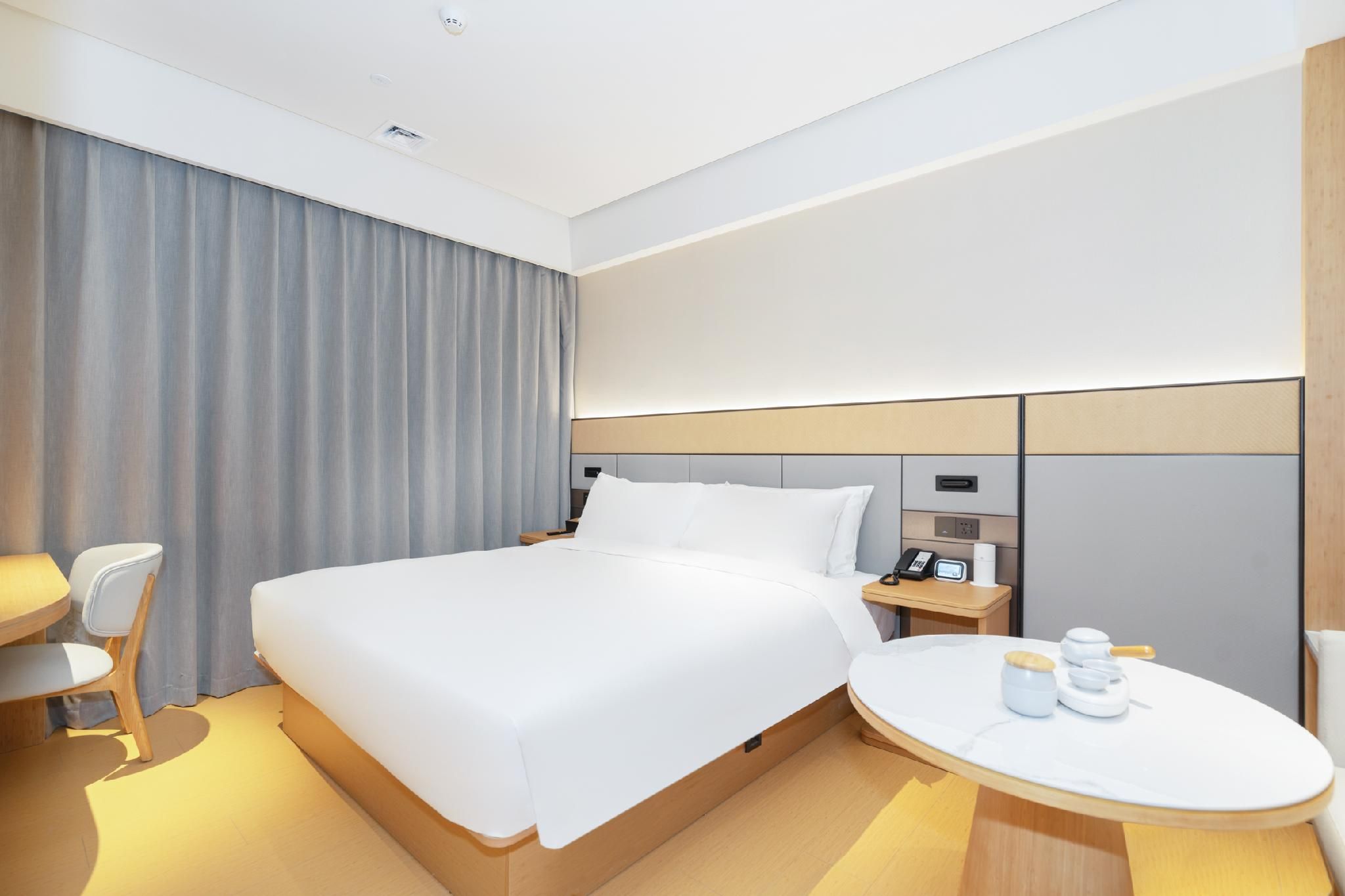 Huazhu - Superior Bed Room A