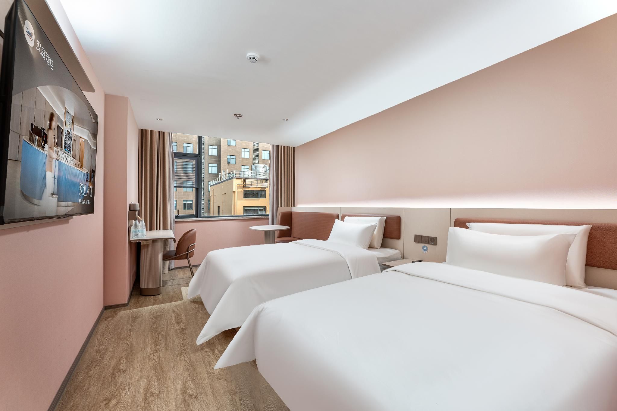 Twin Superior Room