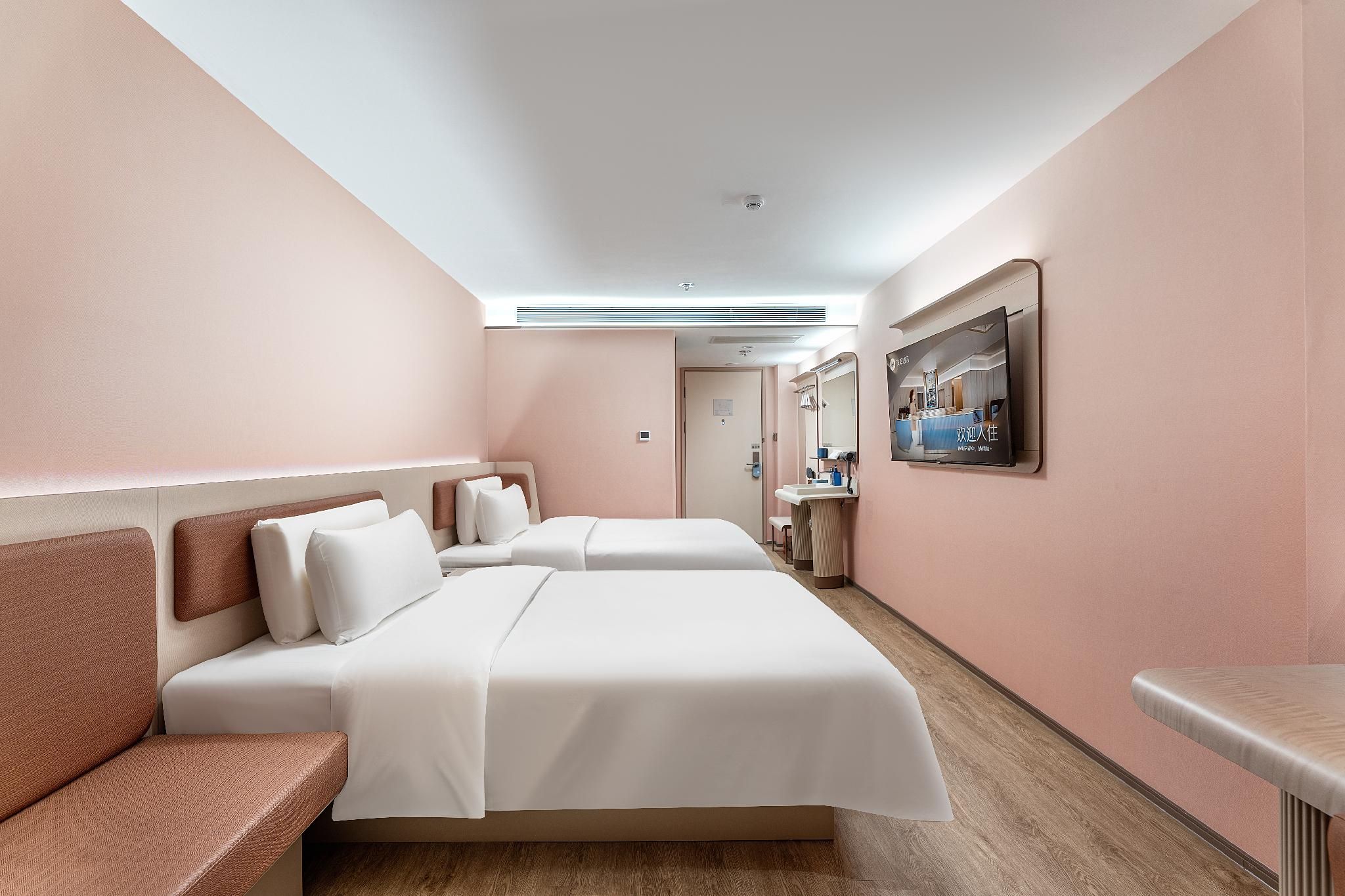 Twin Superior Room