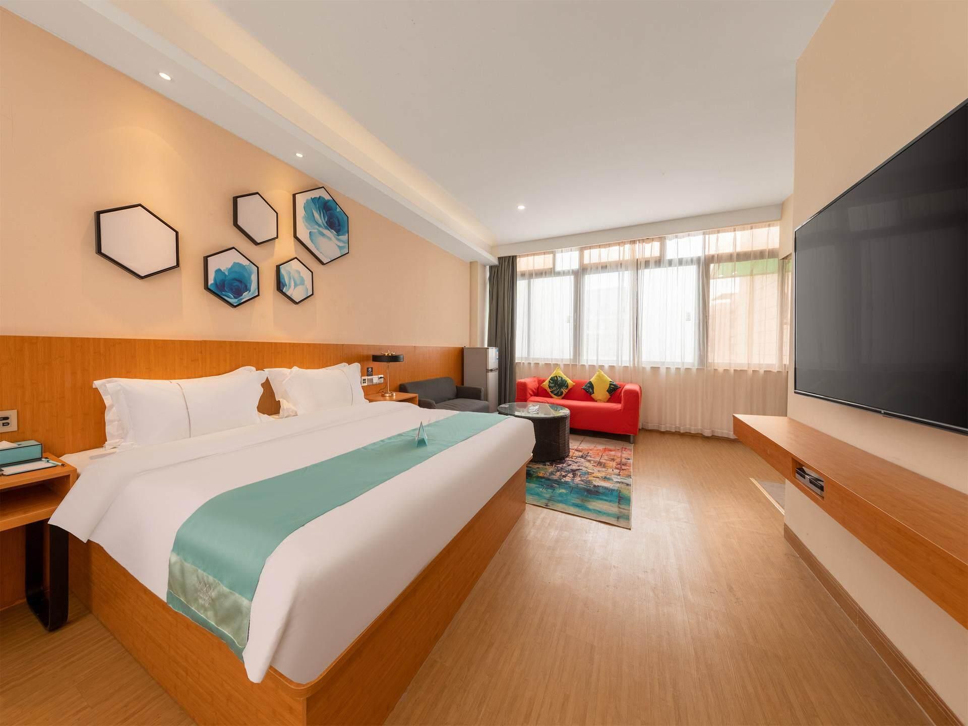 WH - Godness Romantic Bed Room
