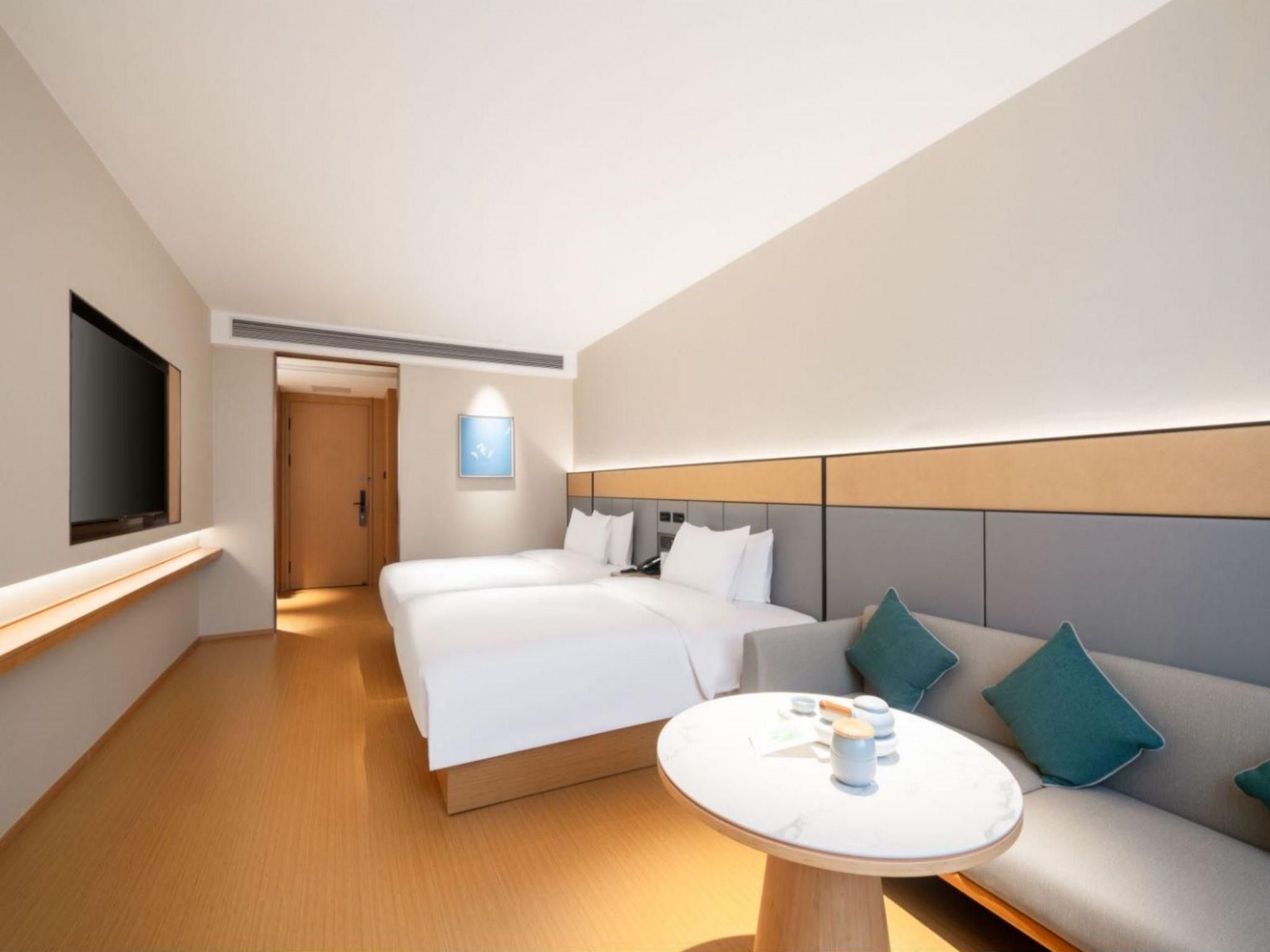 Huazhu - Family Room