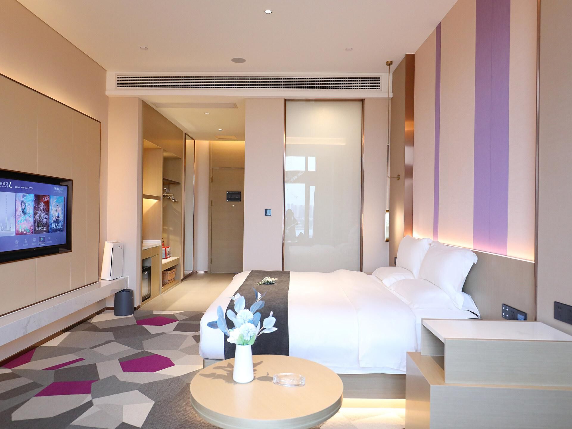 WH - 1 Bed Room, River View