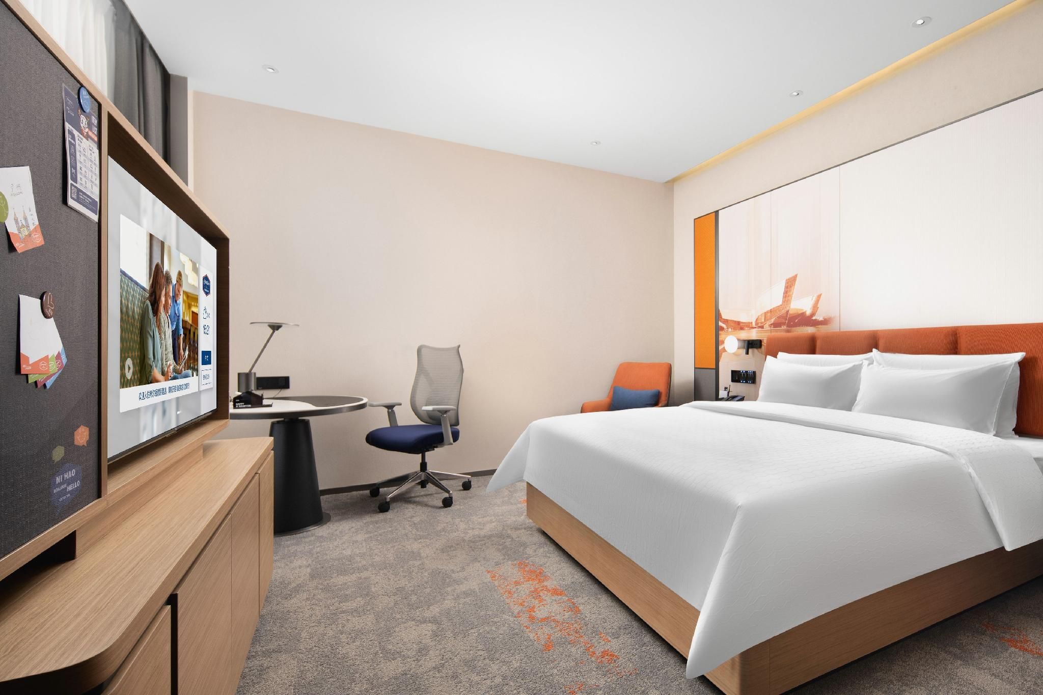 Comfort Queen Room