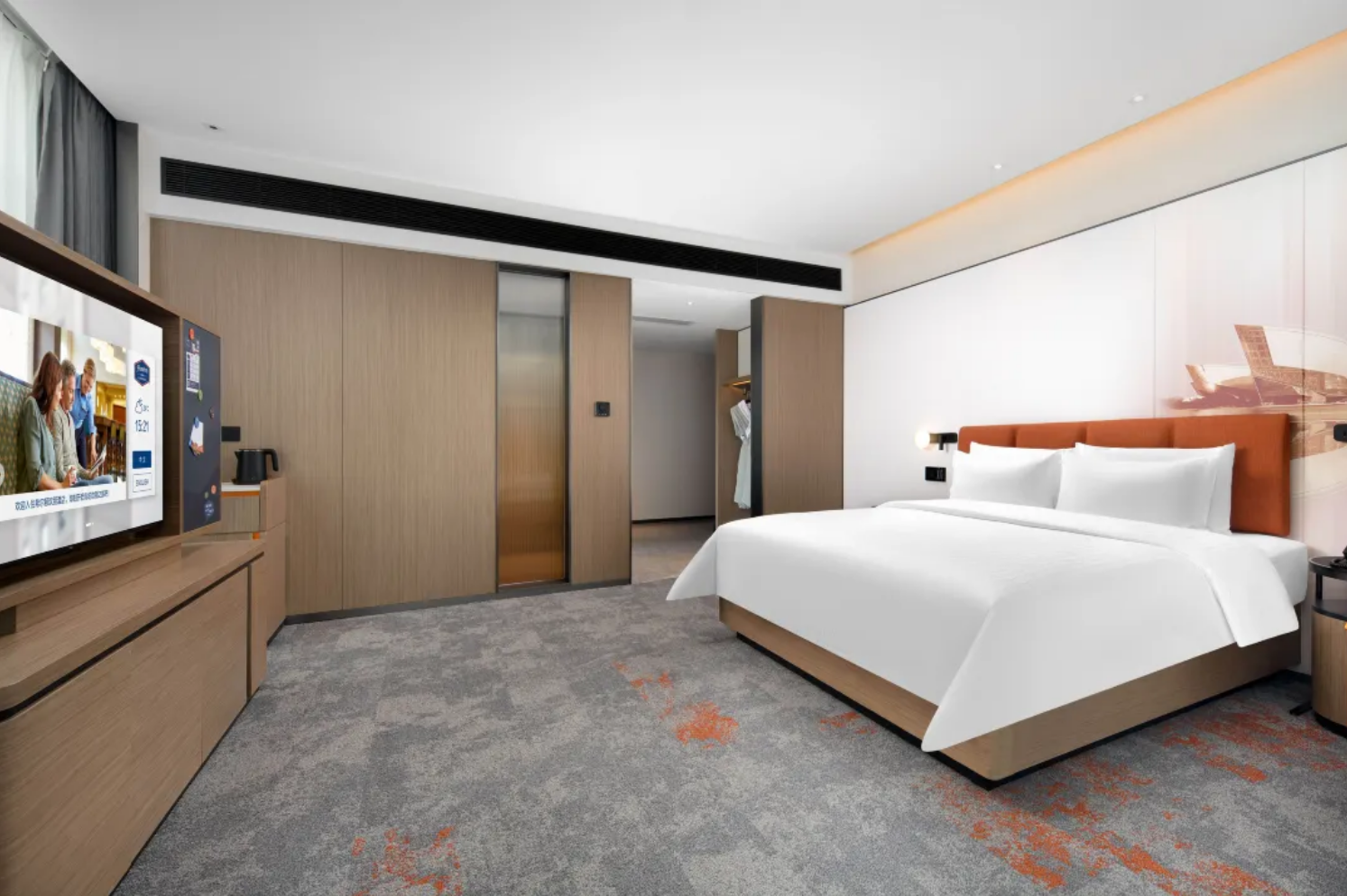 Business King Room