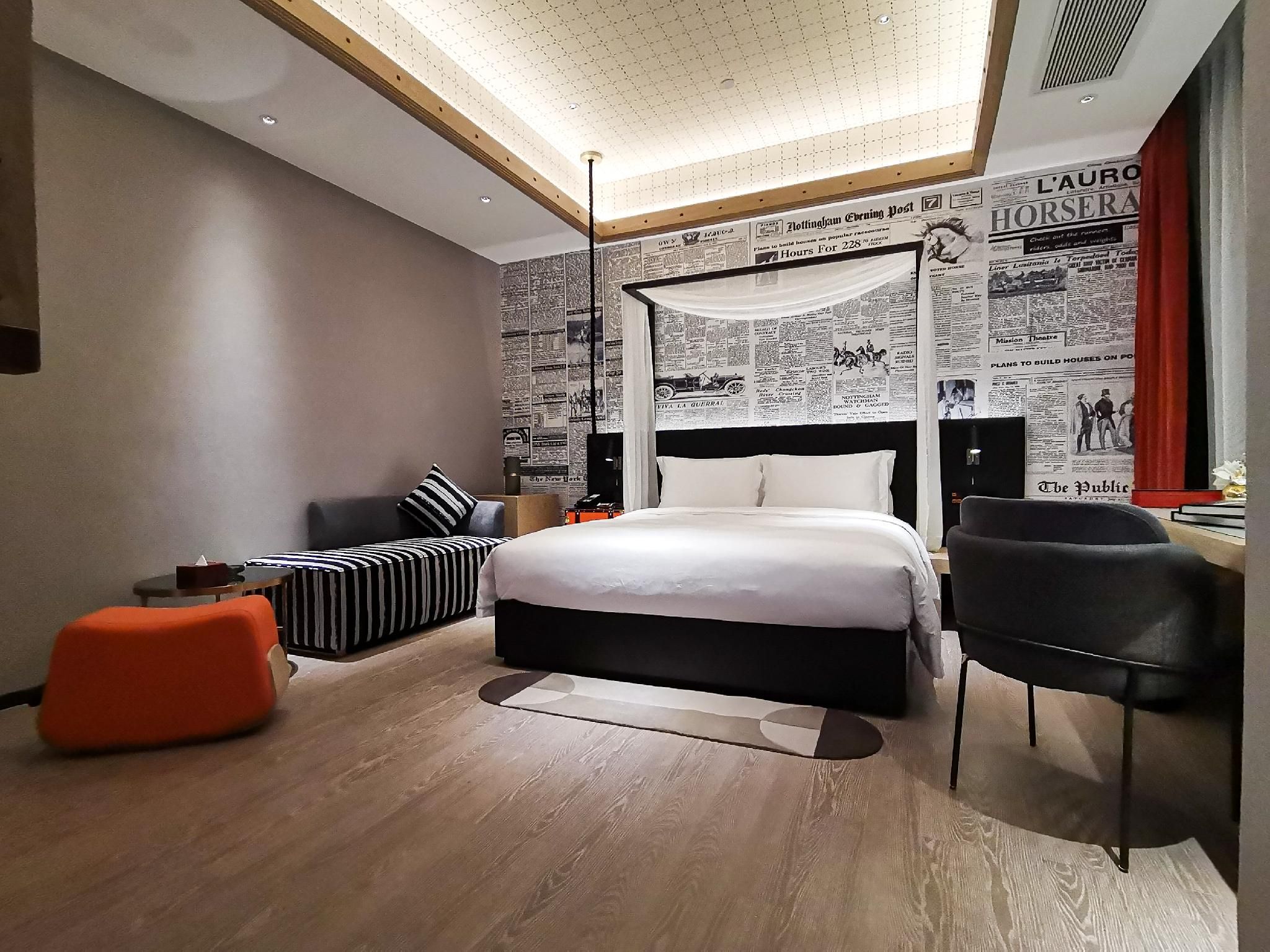 Standard King Room