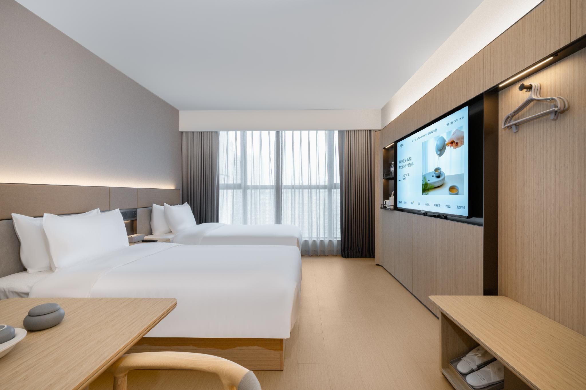 Twin Business Room