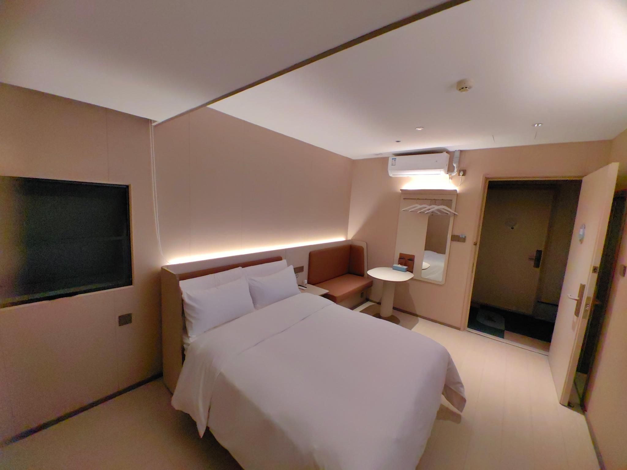 Huazhu - Bed Room A