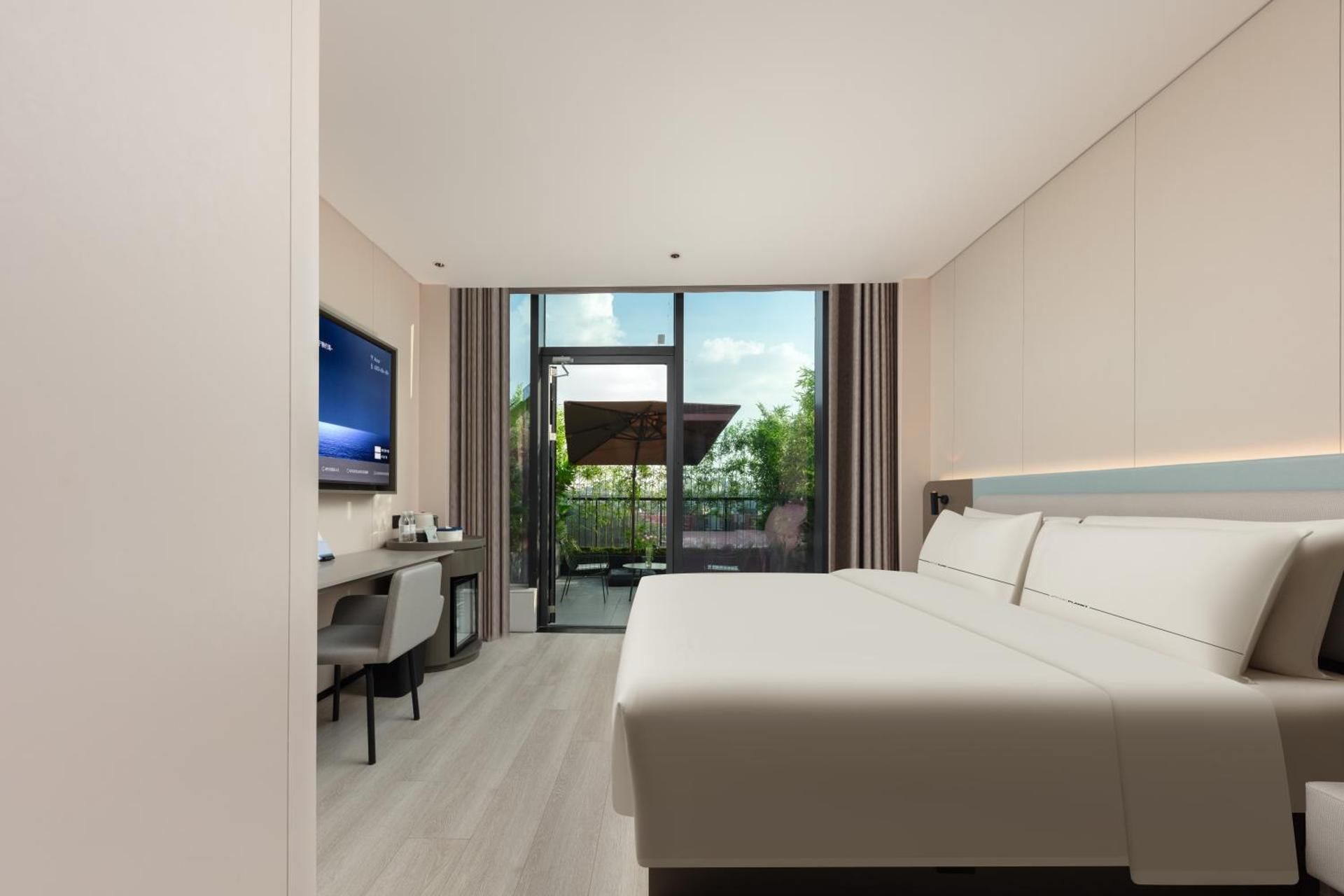 Superior Double Room with Garden View